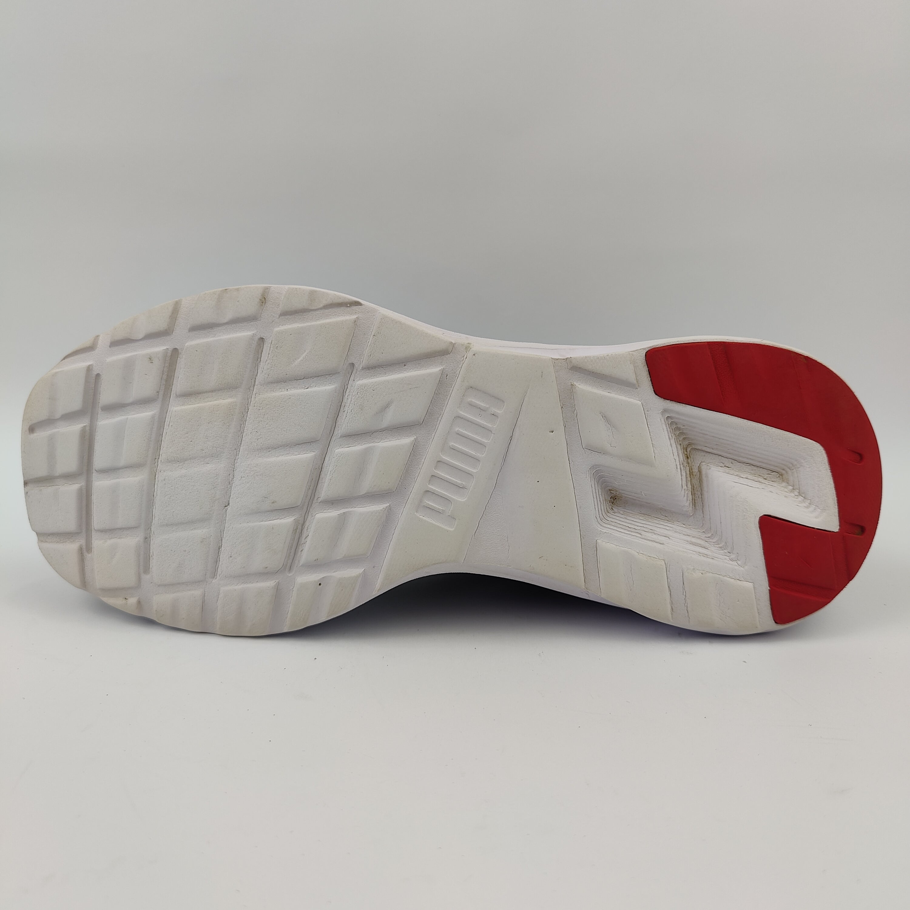 Puma All Day Active (UK/PK 8) - 42 | Excellent