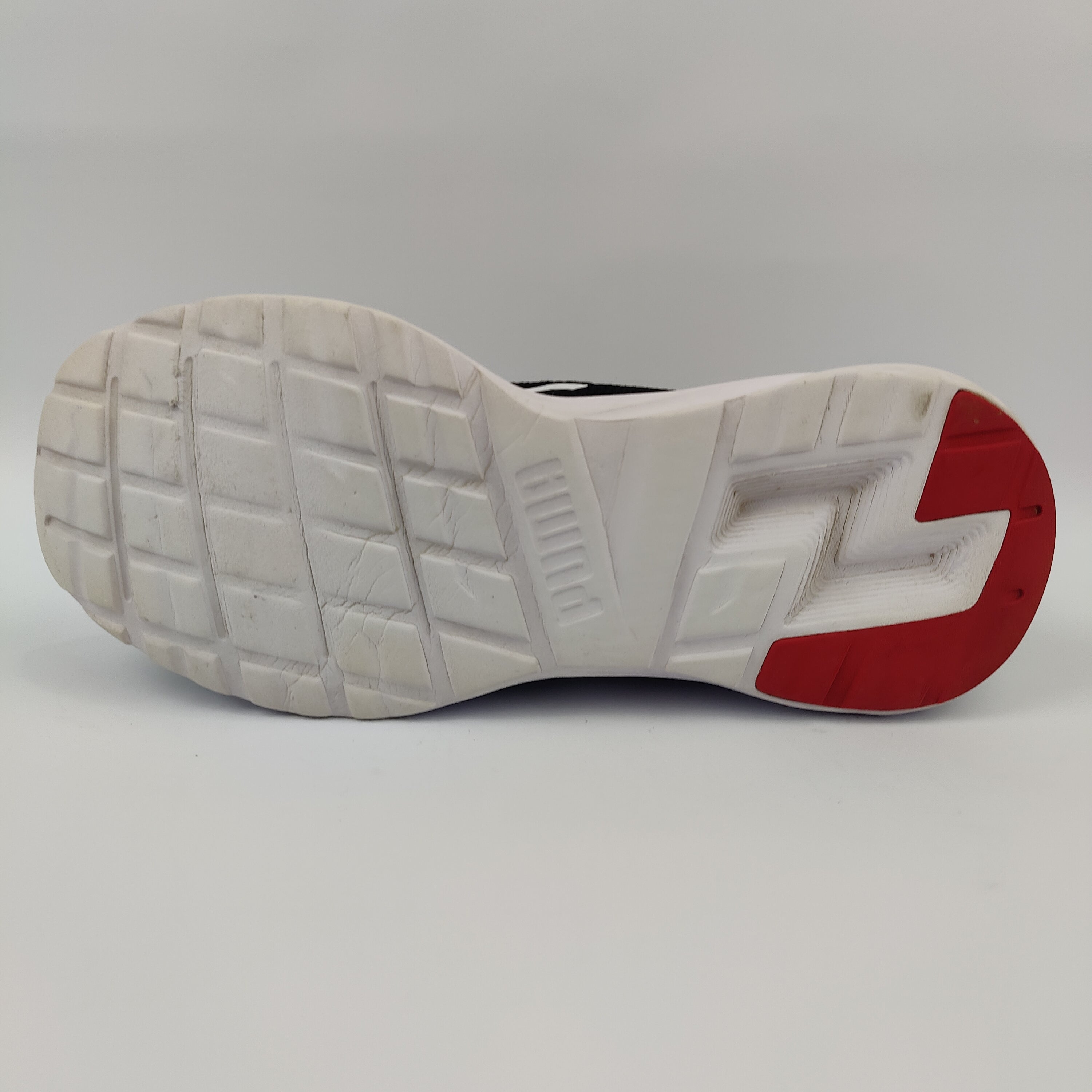 Puma All Day Active (UK/PK 8) - 42 | Excellent
