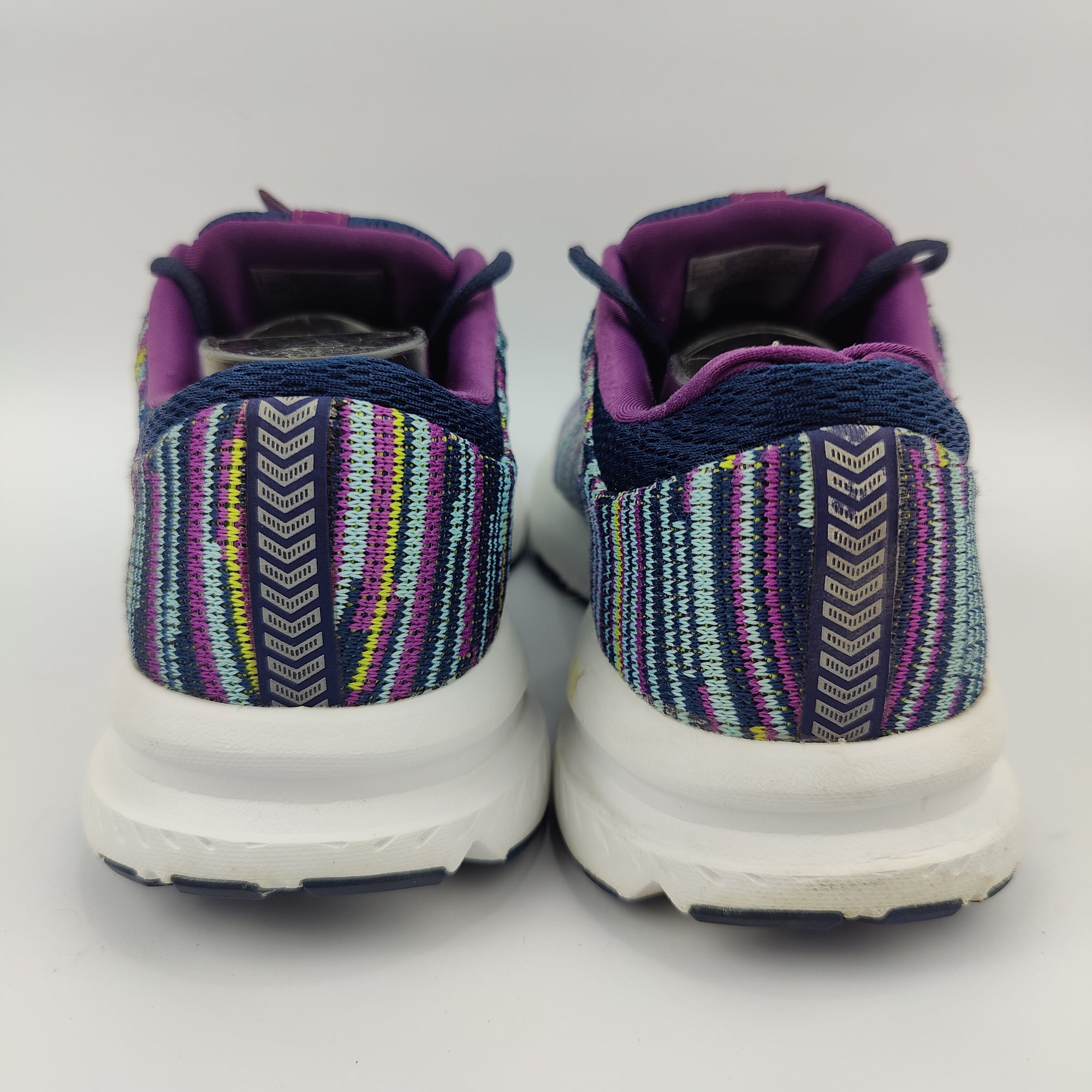 Brooks Launch 6 (UK/PK 6.5) - 40 | Excellent