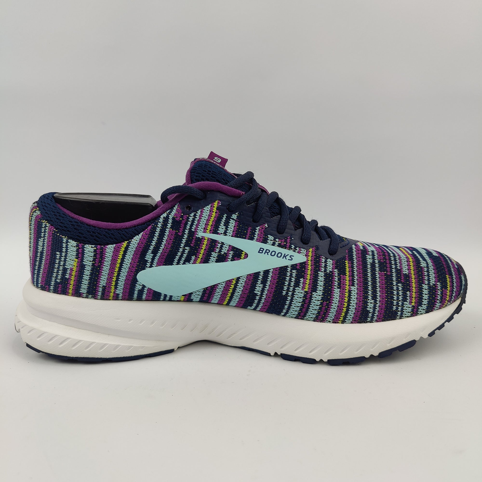 Brooks Launch 6 (UK/PK 6.5) - 40 | Excellent