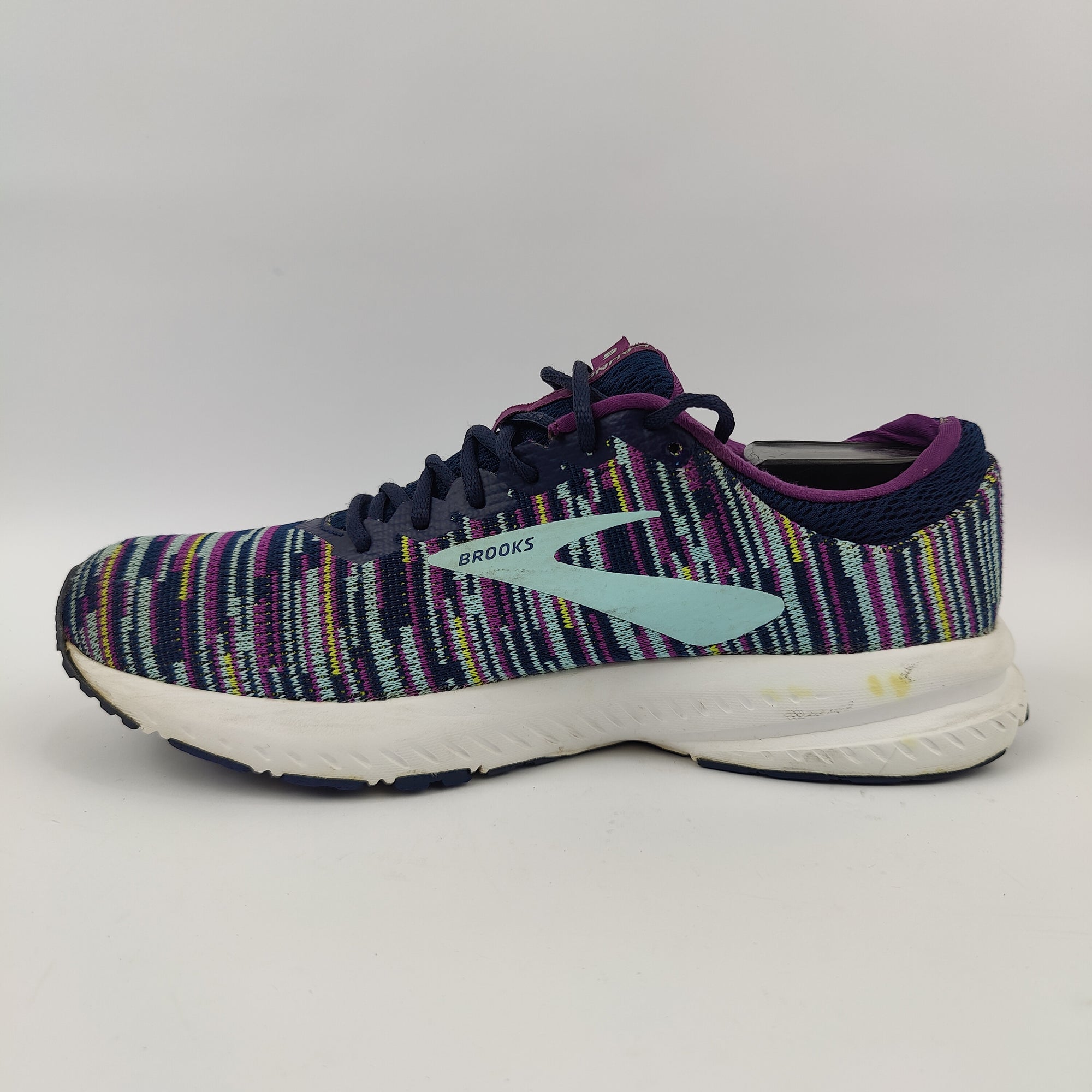 Brooks Launch 6 (UK/PK 6.5) - 40 | Excellent