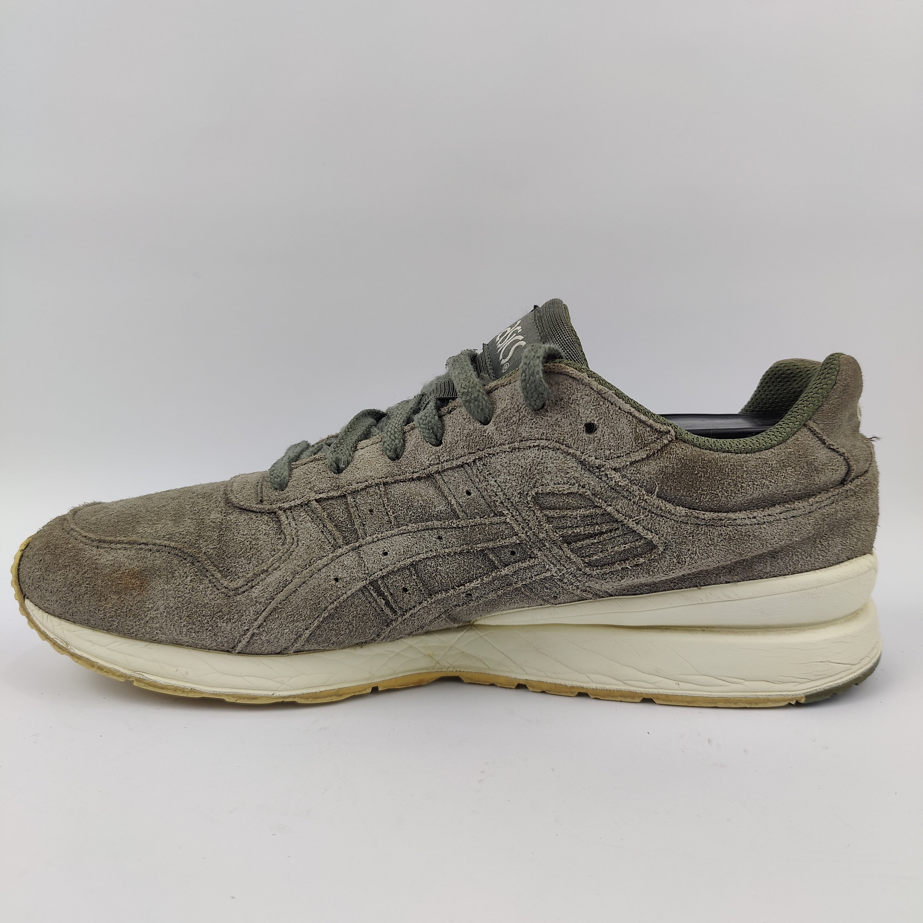 ASICS GT II (UK/PK 9) - 43.5 | Excellent