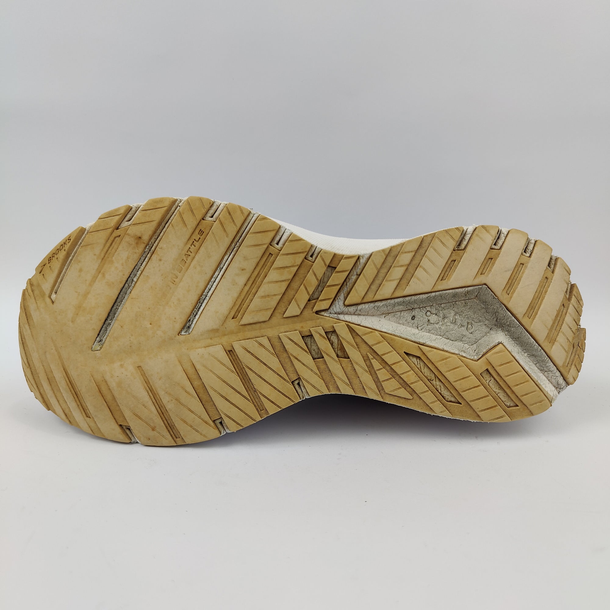 Brooks Revel 4 (UK/PK 8) - 42 | Excellent