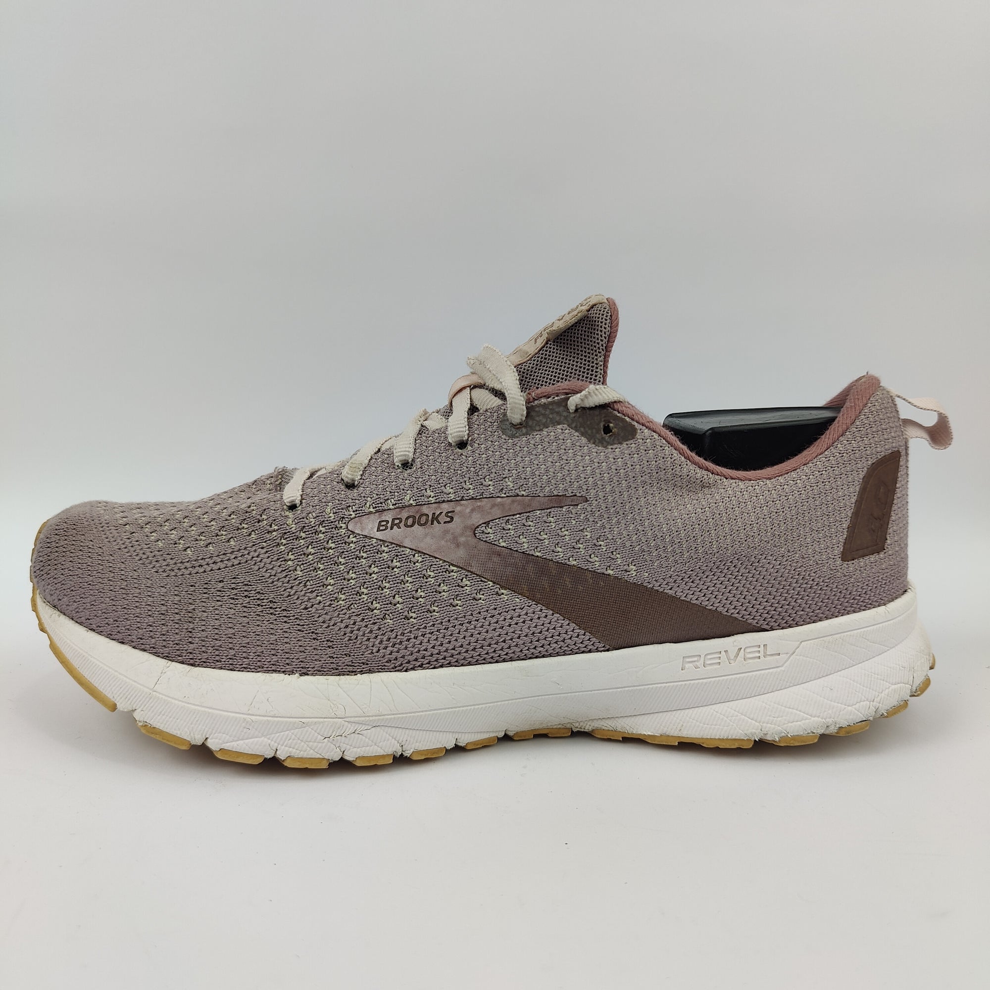 Brooks Revel 4 (UK/PK 8) - 42 | Excellent