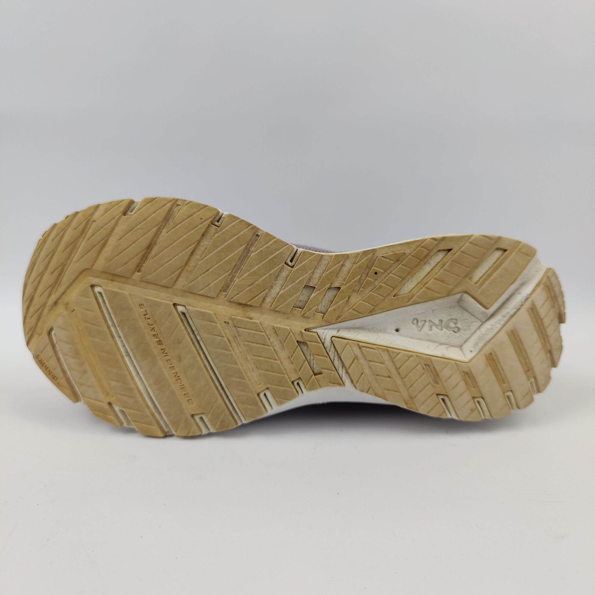 Brooks Revel 4 (UK/PK 8) - 42 | Excellent