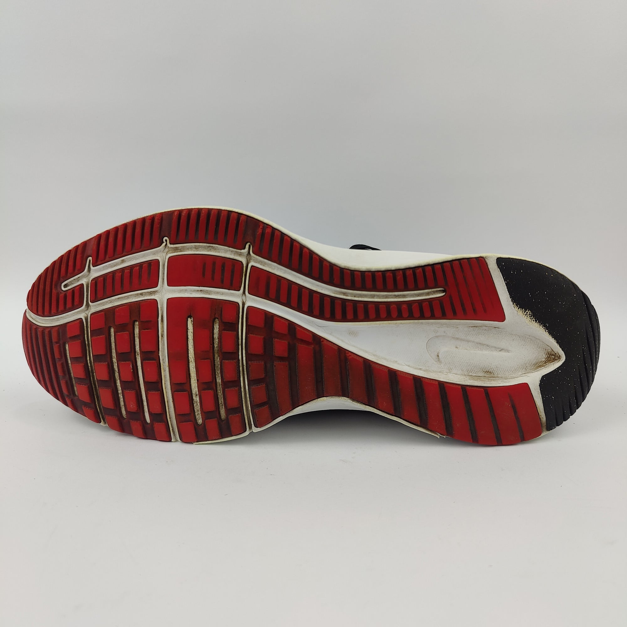 Nike Quest 3 (UK/PK 7) - 41 | Excellent