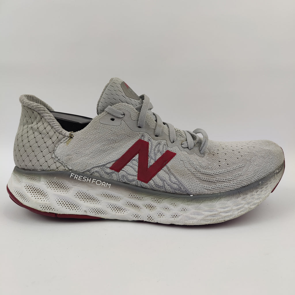 New Balance 1080v10 (UK/PK 10) - 44.5 | Excellent