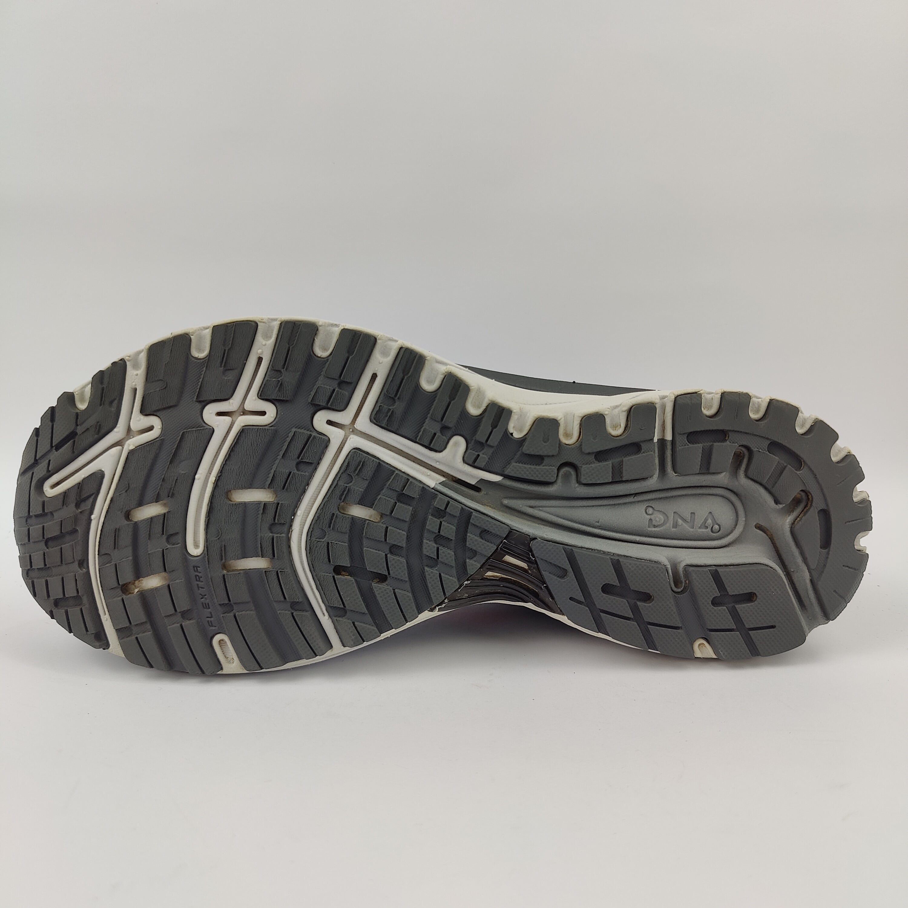 Brooks Adrenalin GTS 18 (UK/PK 9) - 43 | Prime