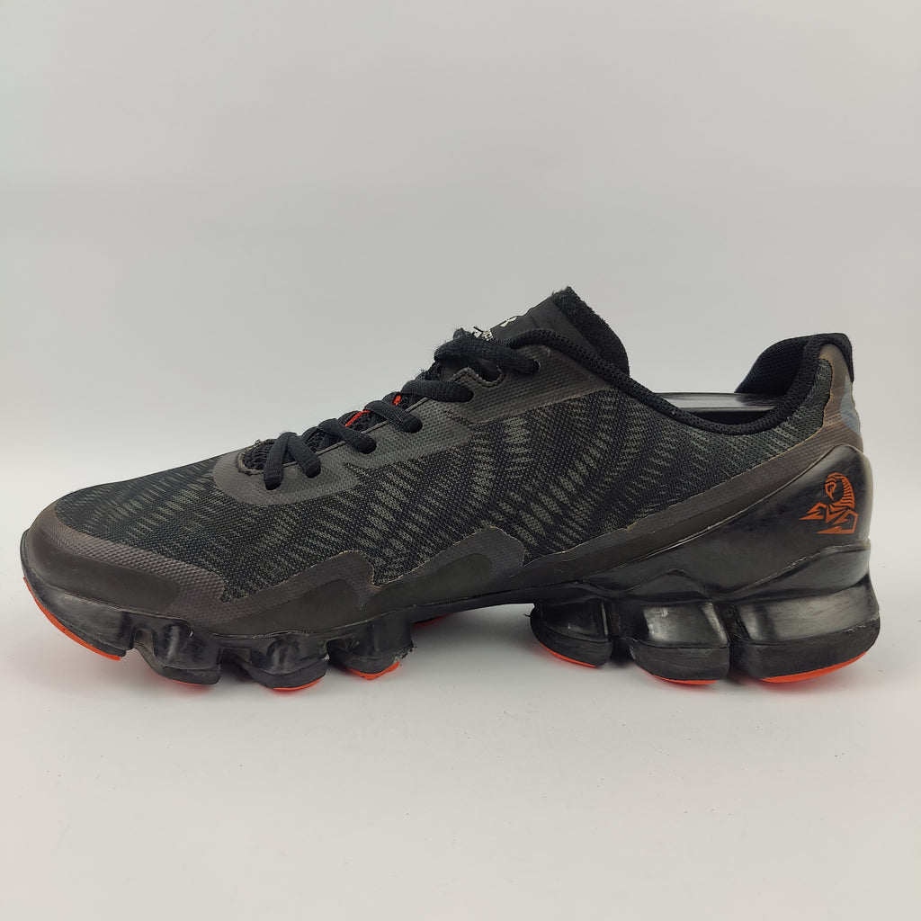 Under Armour Scorpio (UK/PK 7) - 41 | Excellent