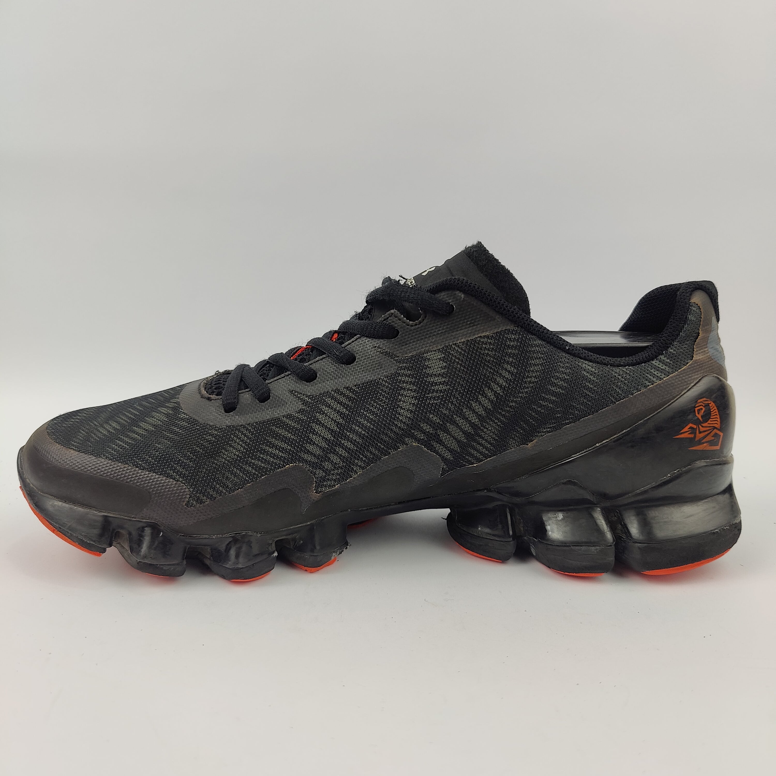 Under Armour Scorpio (UK/PK 7) - 41 | Excellent