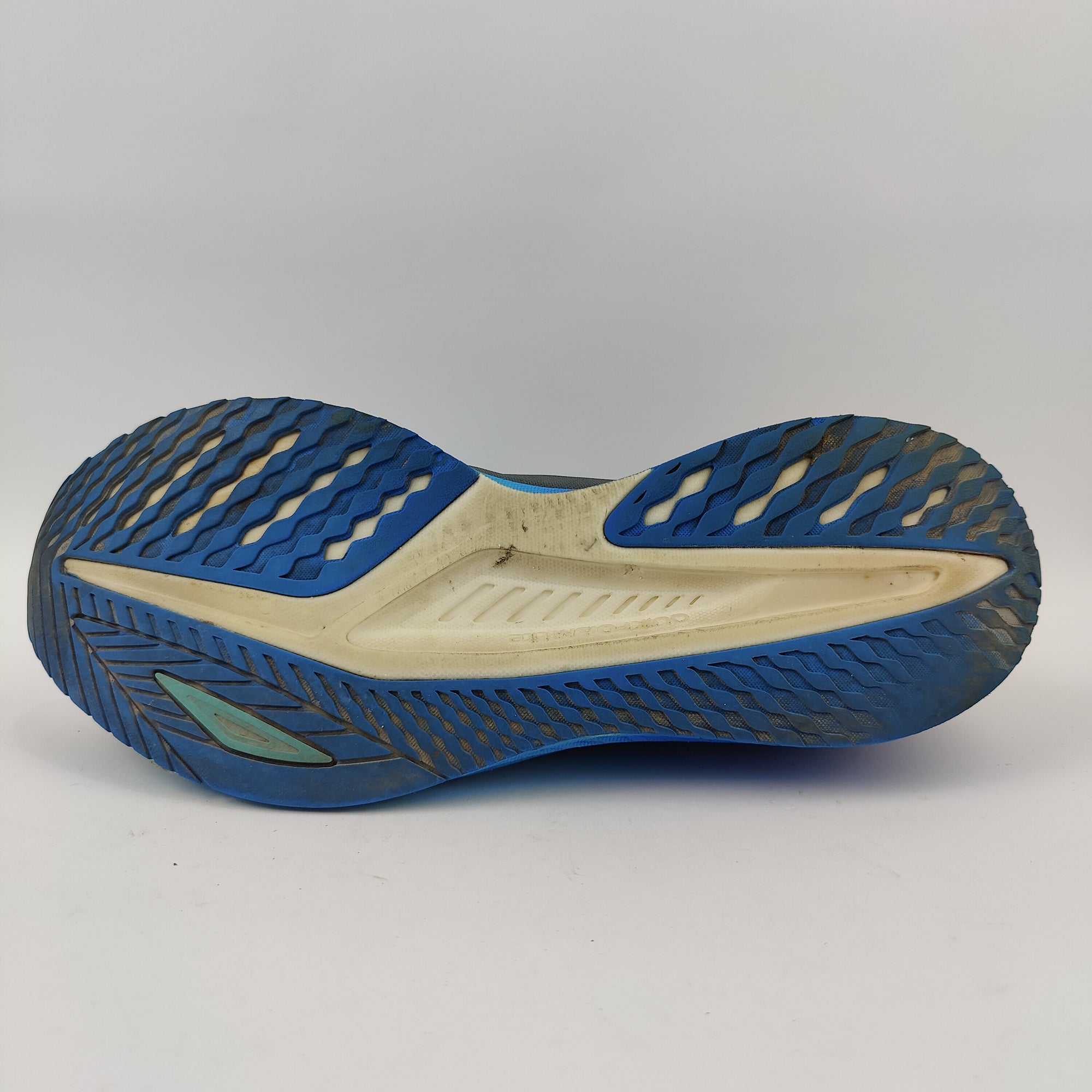 361 Degrees Fengyi IV Quickfoam Lite (UK/PK 8) - 42 | Excellent