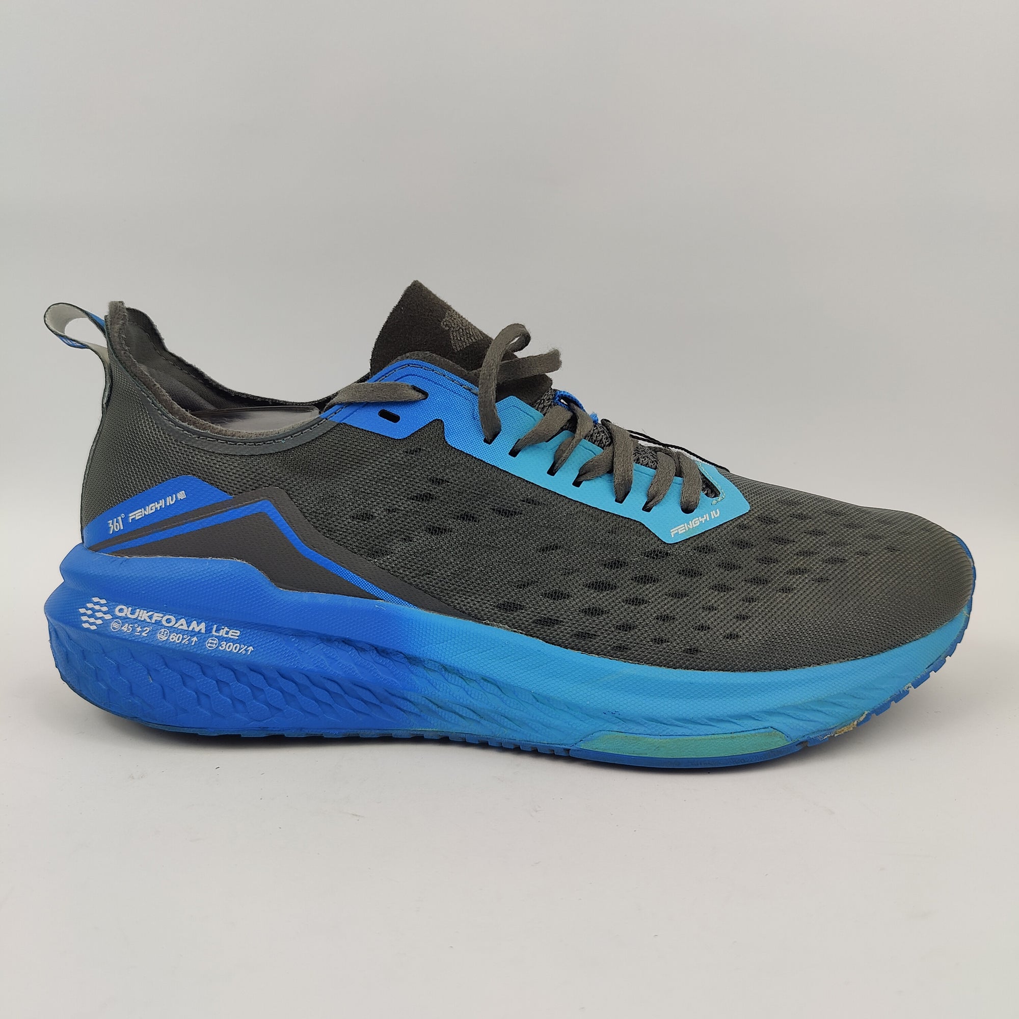 361 Degrees Fengyi IV Quickfoam Lite (UK/PK 8) - 42 | Excellent