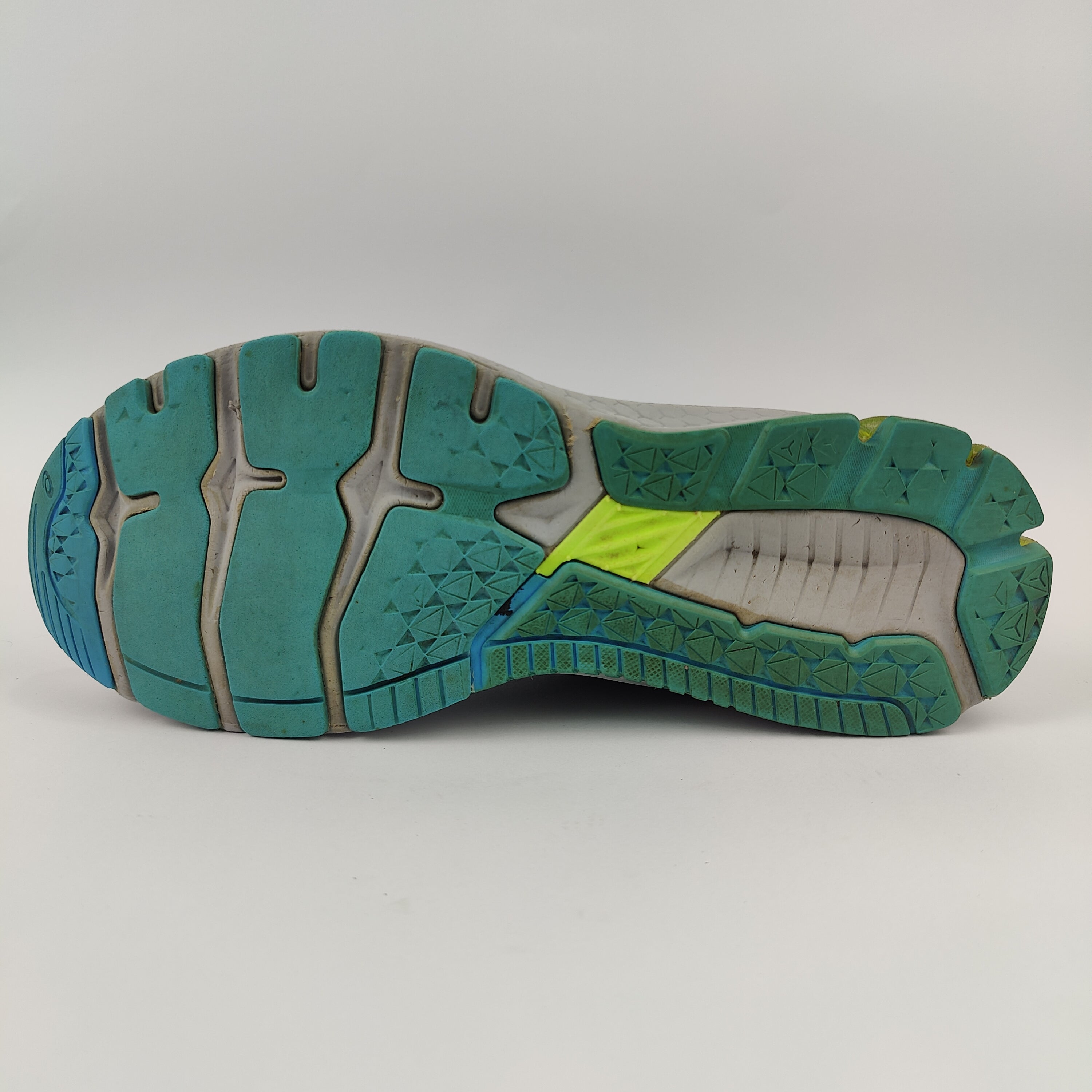 ASICS GT 1000 (UK/PK 9) - 44 | Excellent