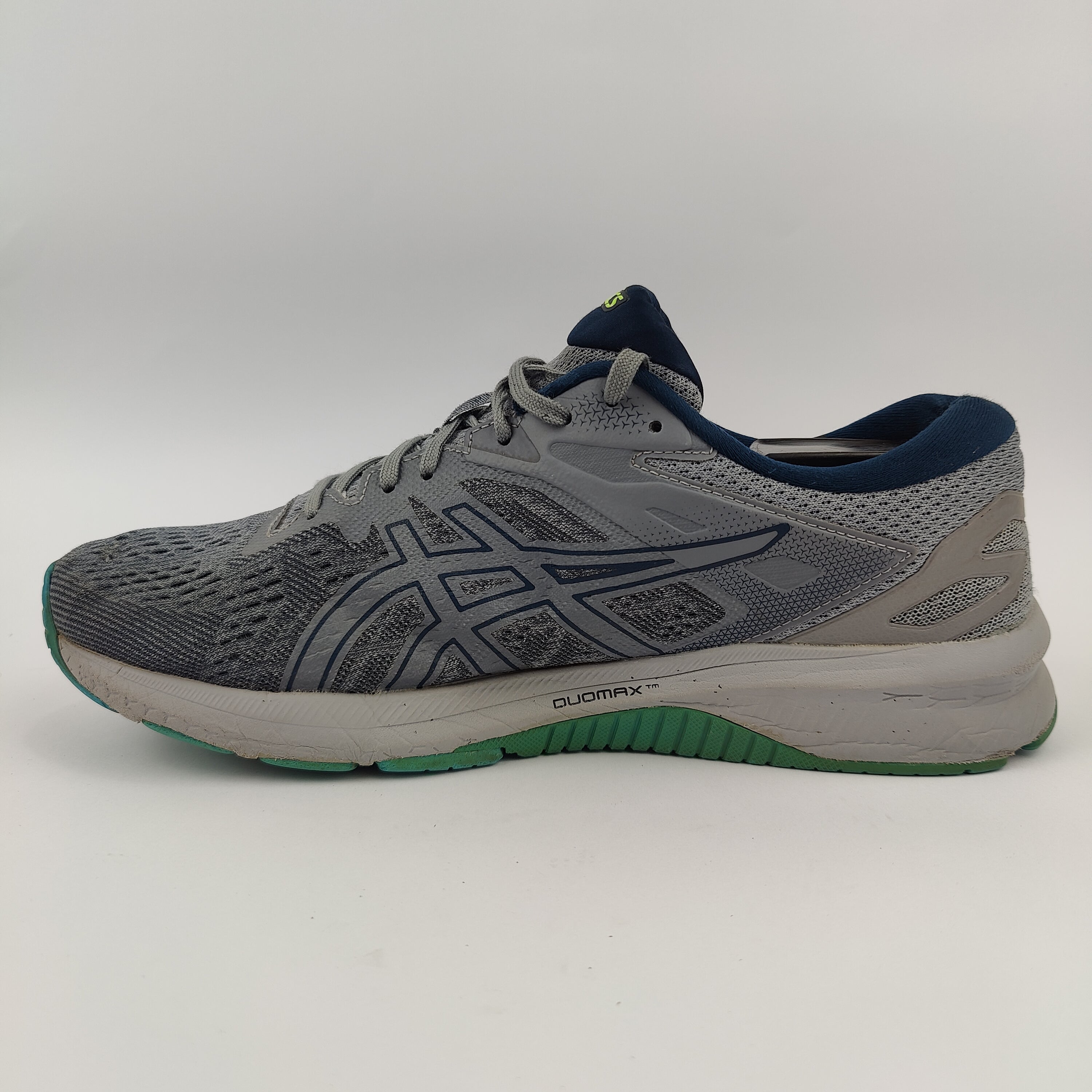 ASICS GT 1000 (UK/PK 9) - 44 | Excellent