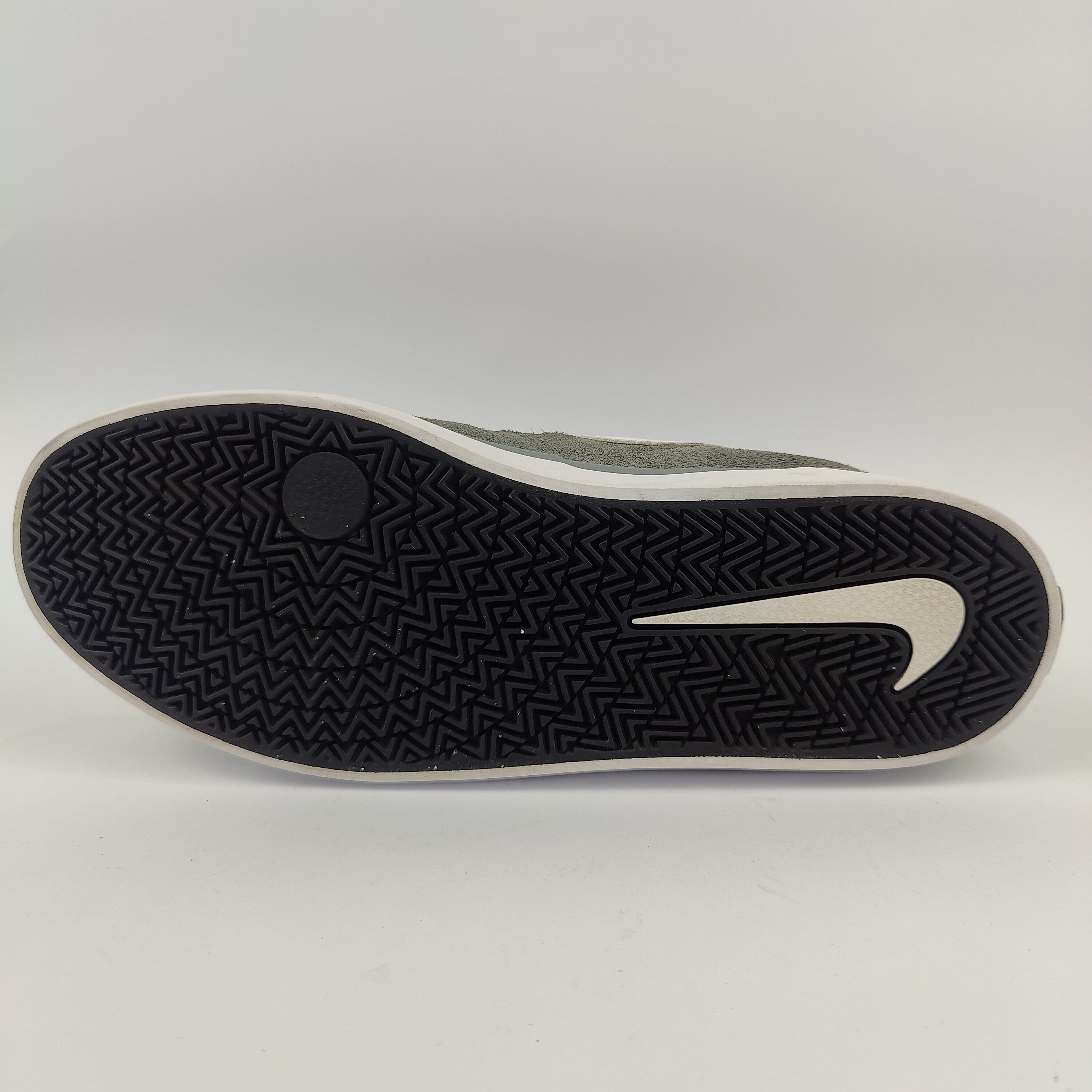 Nike Check Solar (UK/PK 8.5) - 43 | Excellent