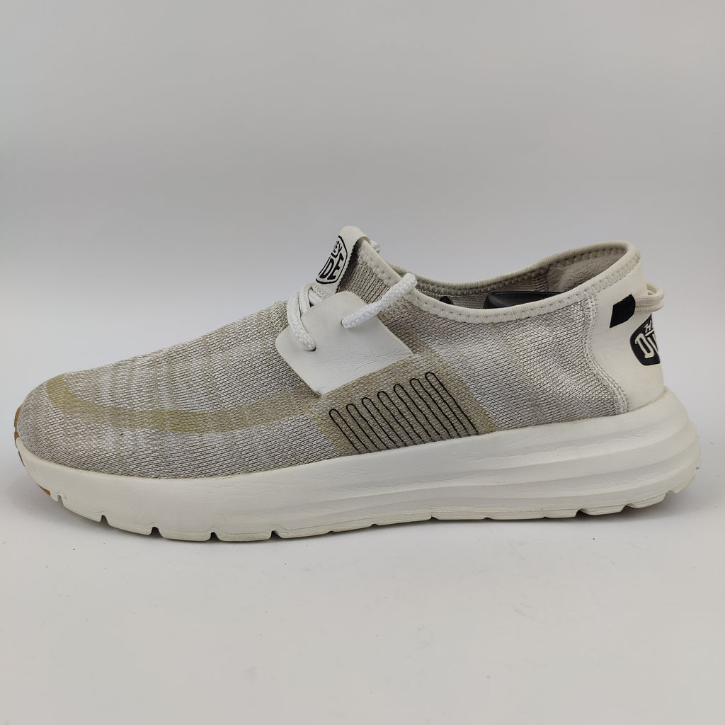 Hey Dude Sneakers (UK/PK 9.5) - 44 | Prime