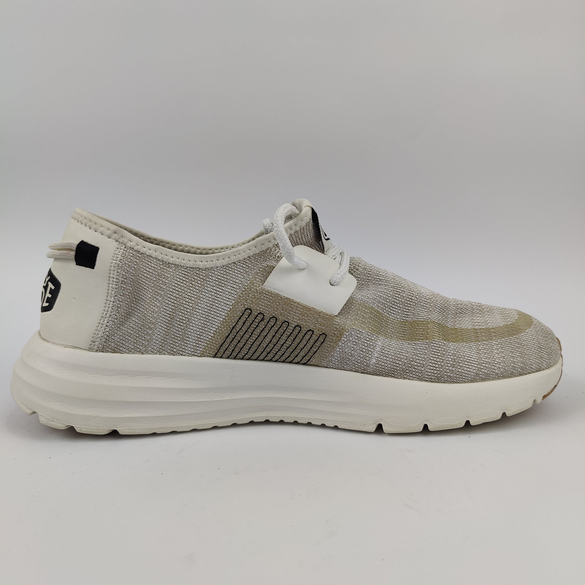 Hey Dude Sneakers (UK/PK 9.5) - 44 | Prime