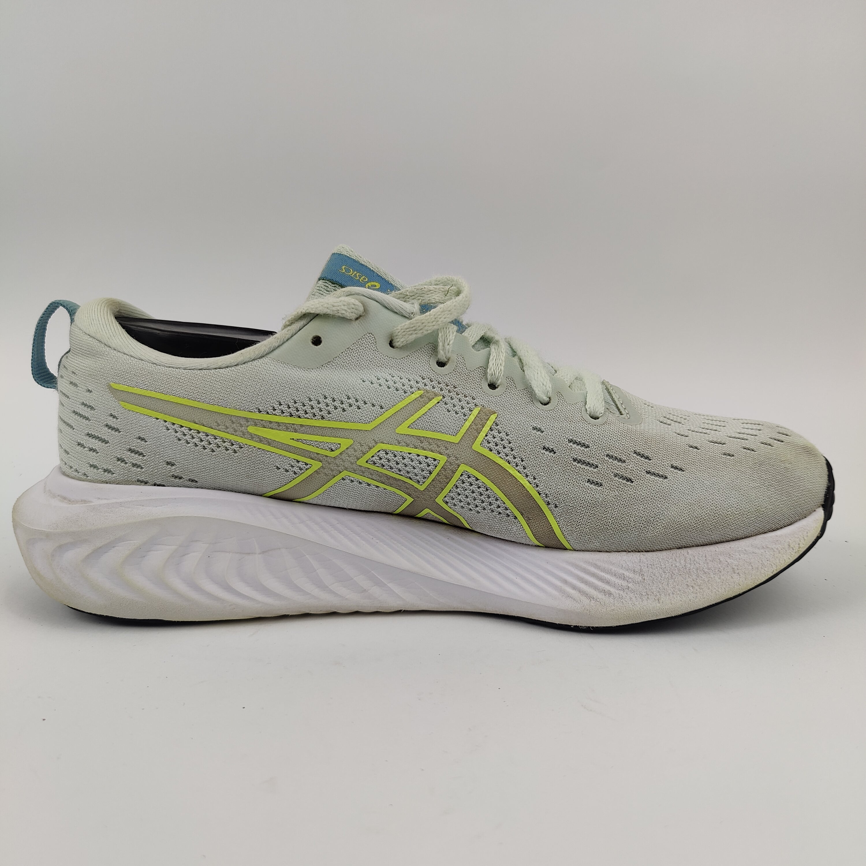 ASICS Gel Excite 10 (UK/PK 7) - 40.5 | Excellent