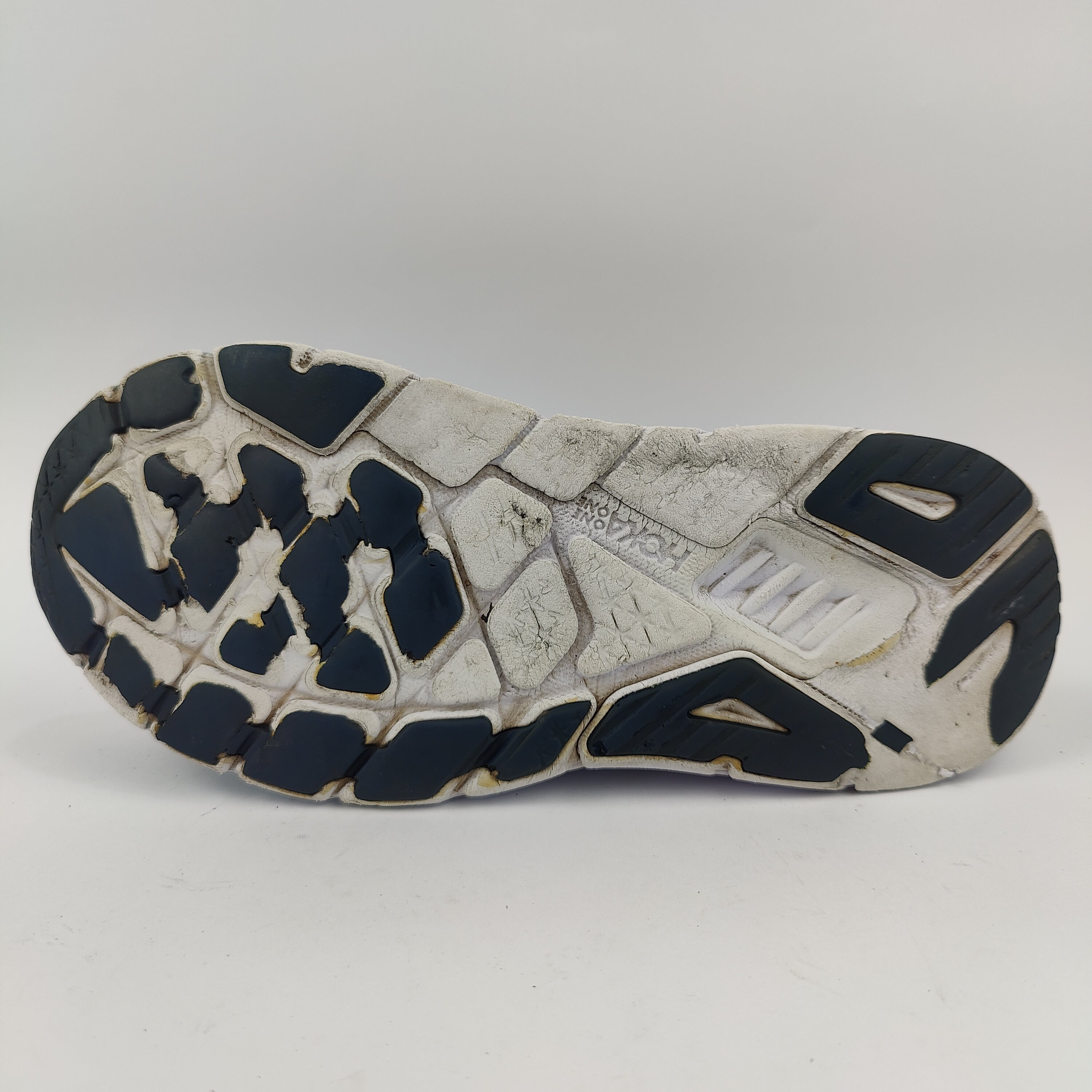 HOKA Arahi 6 (UK/PK 8) - 42 | Excellent