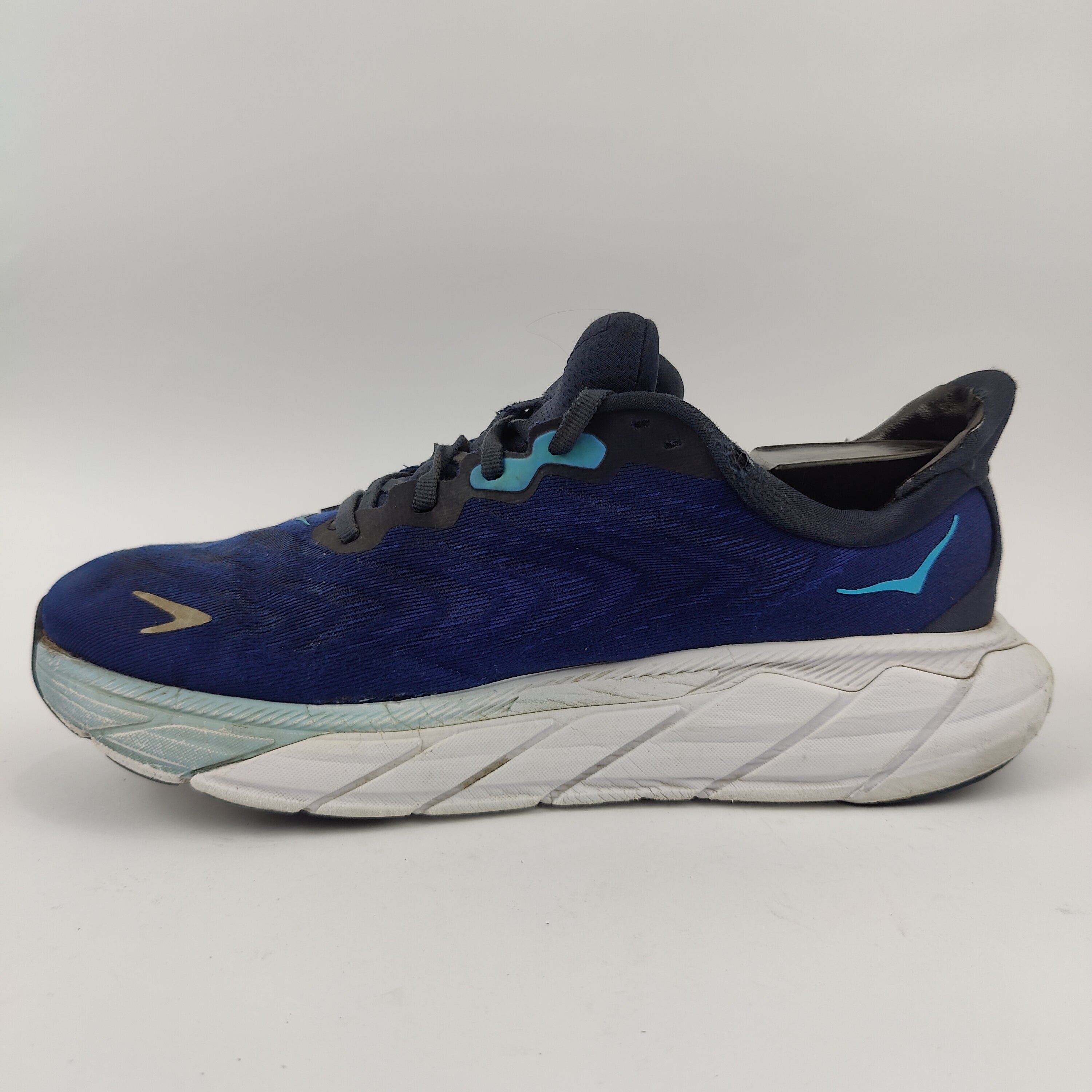 HOKA Arahi 6 (UK/PK 8) - 42 | Excellent