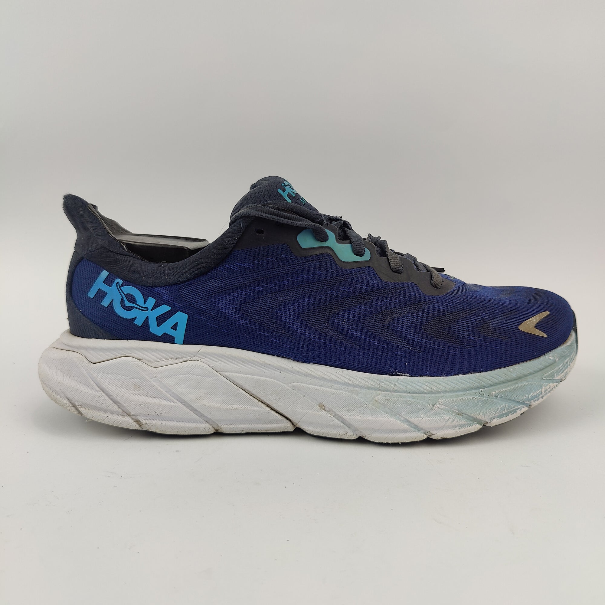 HOKA Arahi 6 (UK/PK 8) - 42 | Excellent