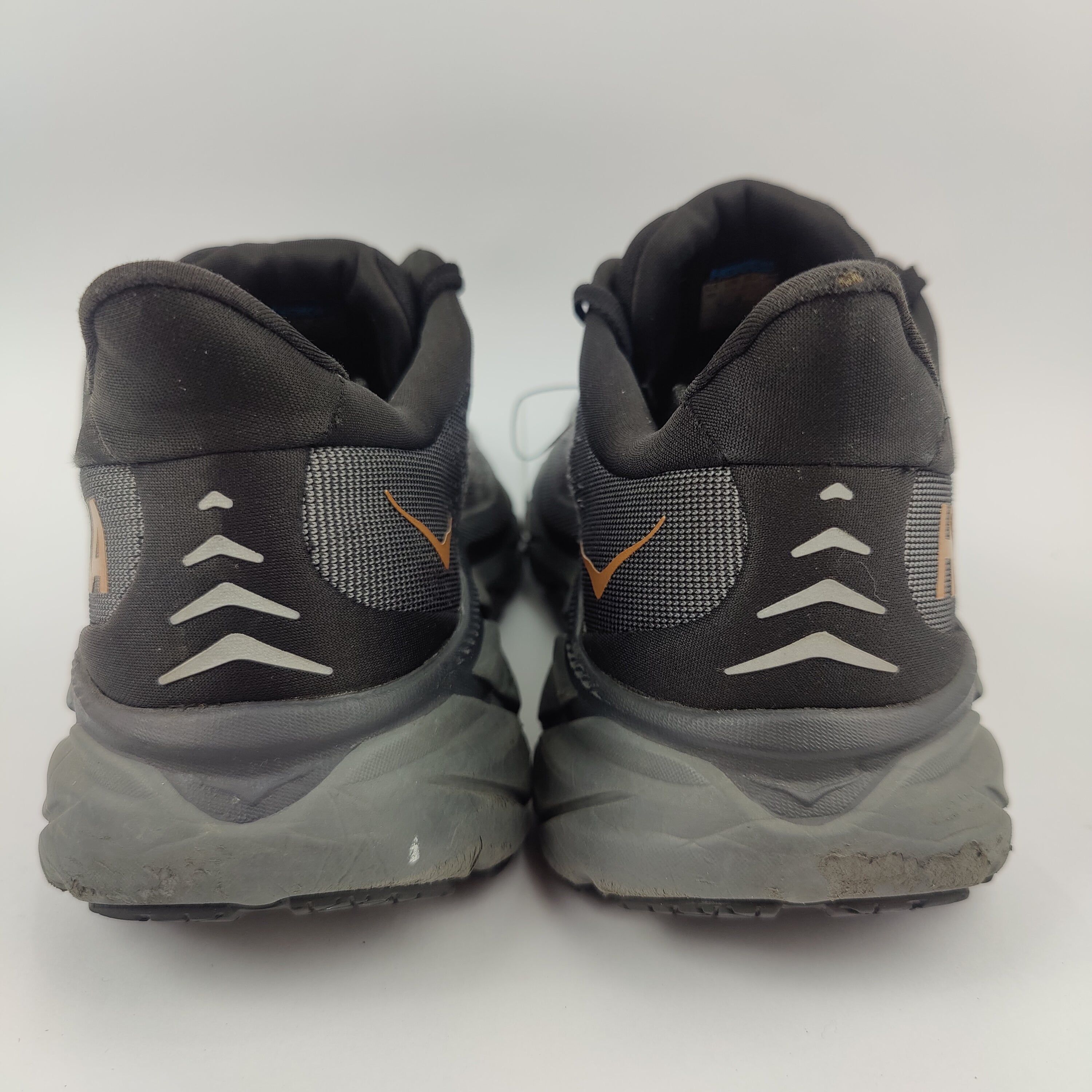 HOKA Clifton 8 (UK/PK 7.5) - 41.5 | Excellent