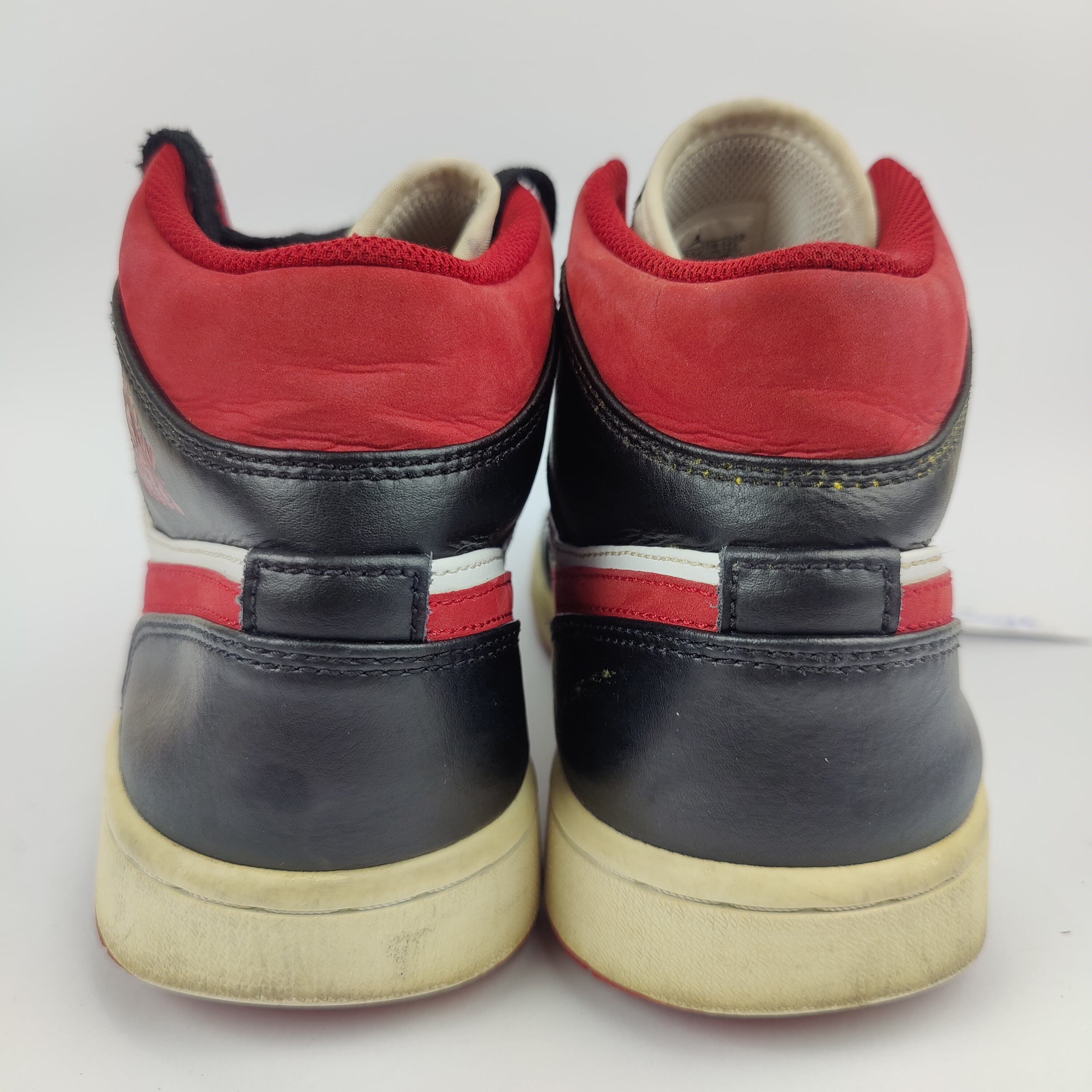 Nike Air Jordan 1 (UK/PK 8.5) - 43 | Excellent