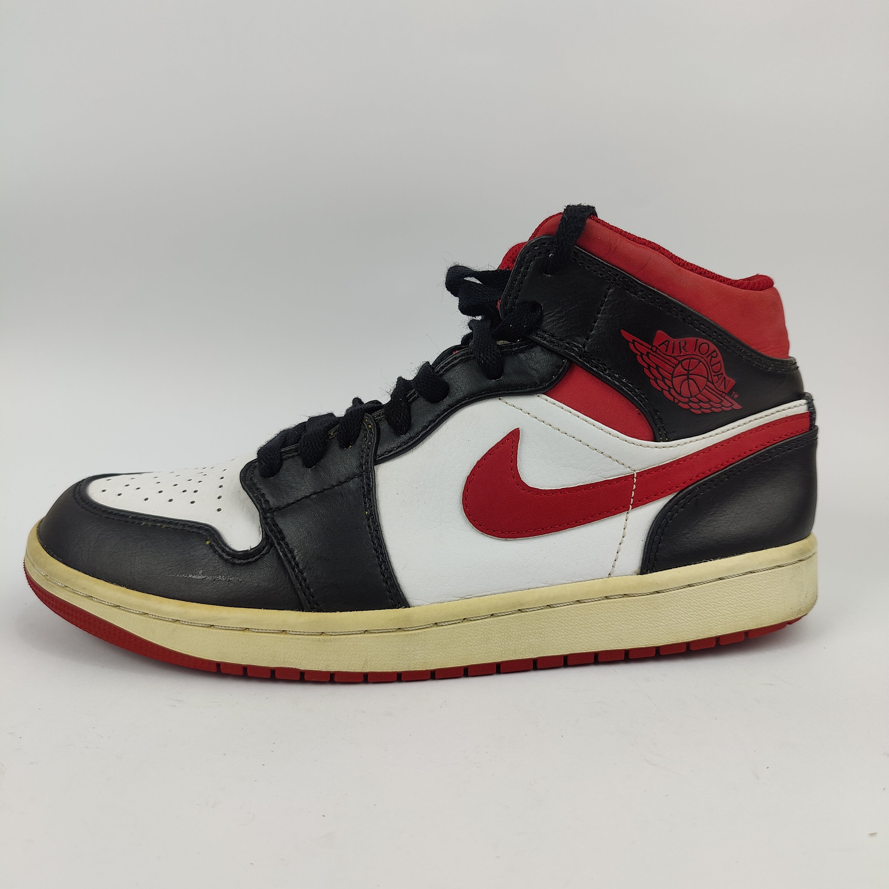 Nike Air Jordan 1 (UK/PK 8.5) - 43 | Excellent