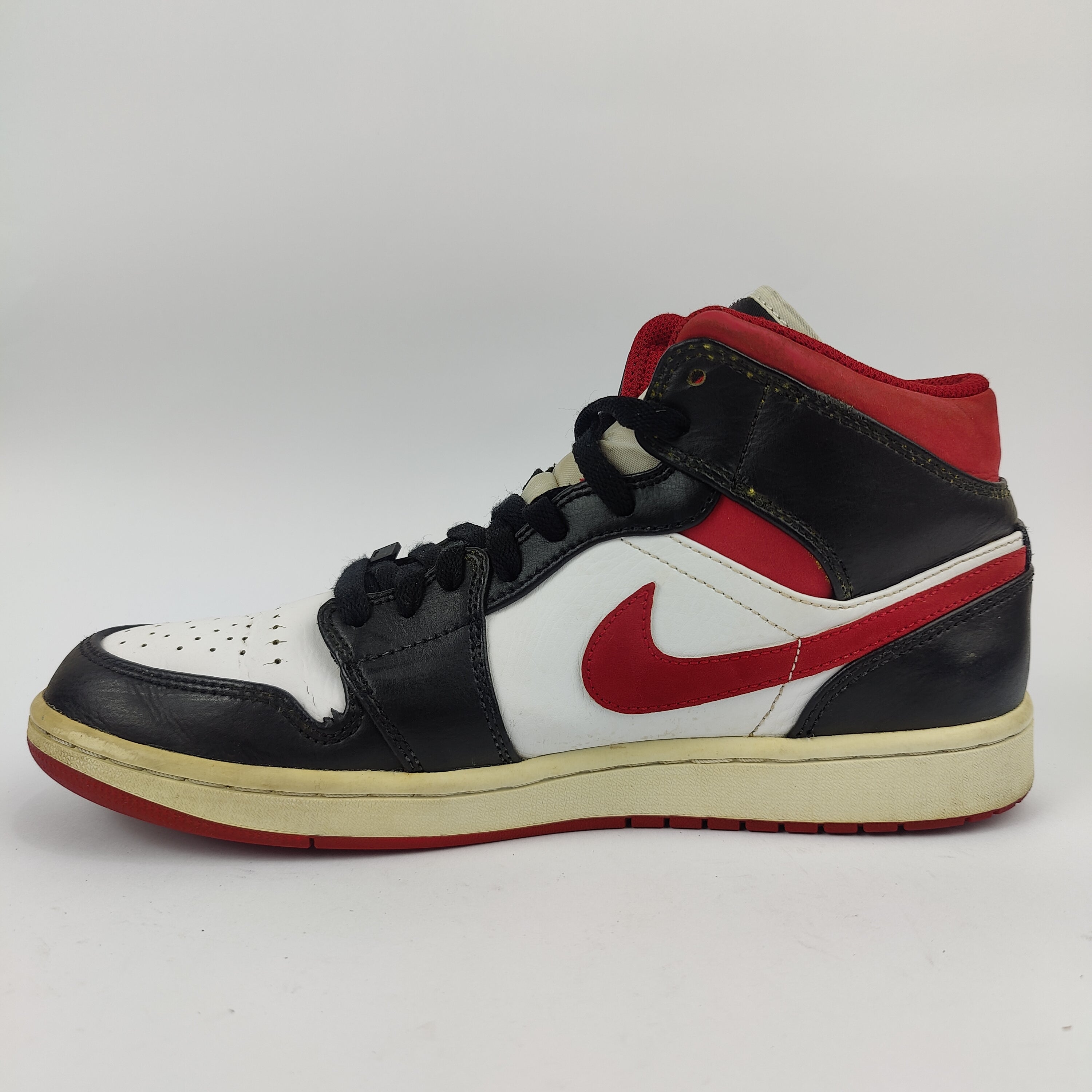 Nike Air Jordan 1 (UK/PK 8.5) - 43 | Excellent