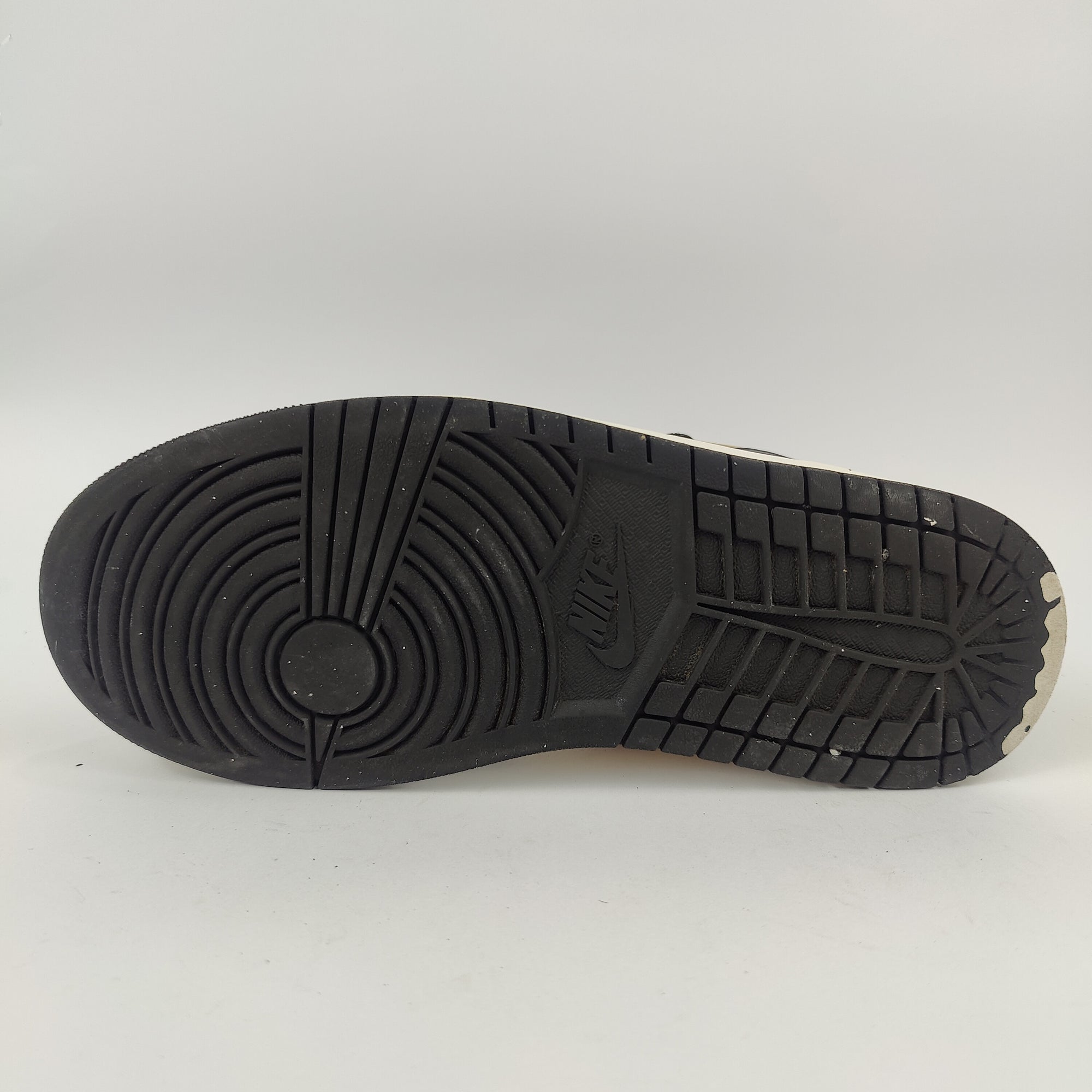 Nike Air Jordan 1 (UK/PK 7) - 41 | Excellent