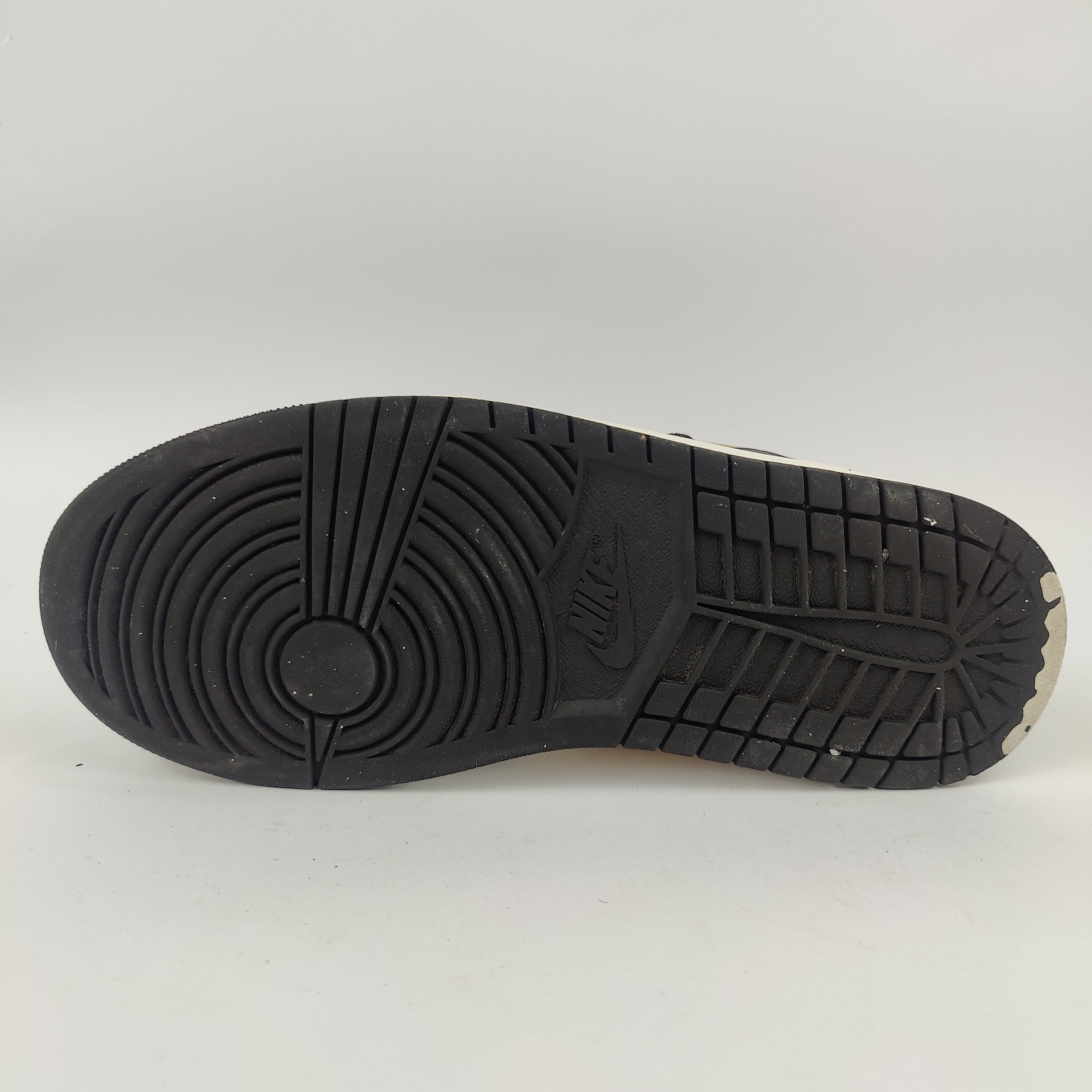 Nike Air Jordan 1 (UK/PK 7) - 41 | Excellent