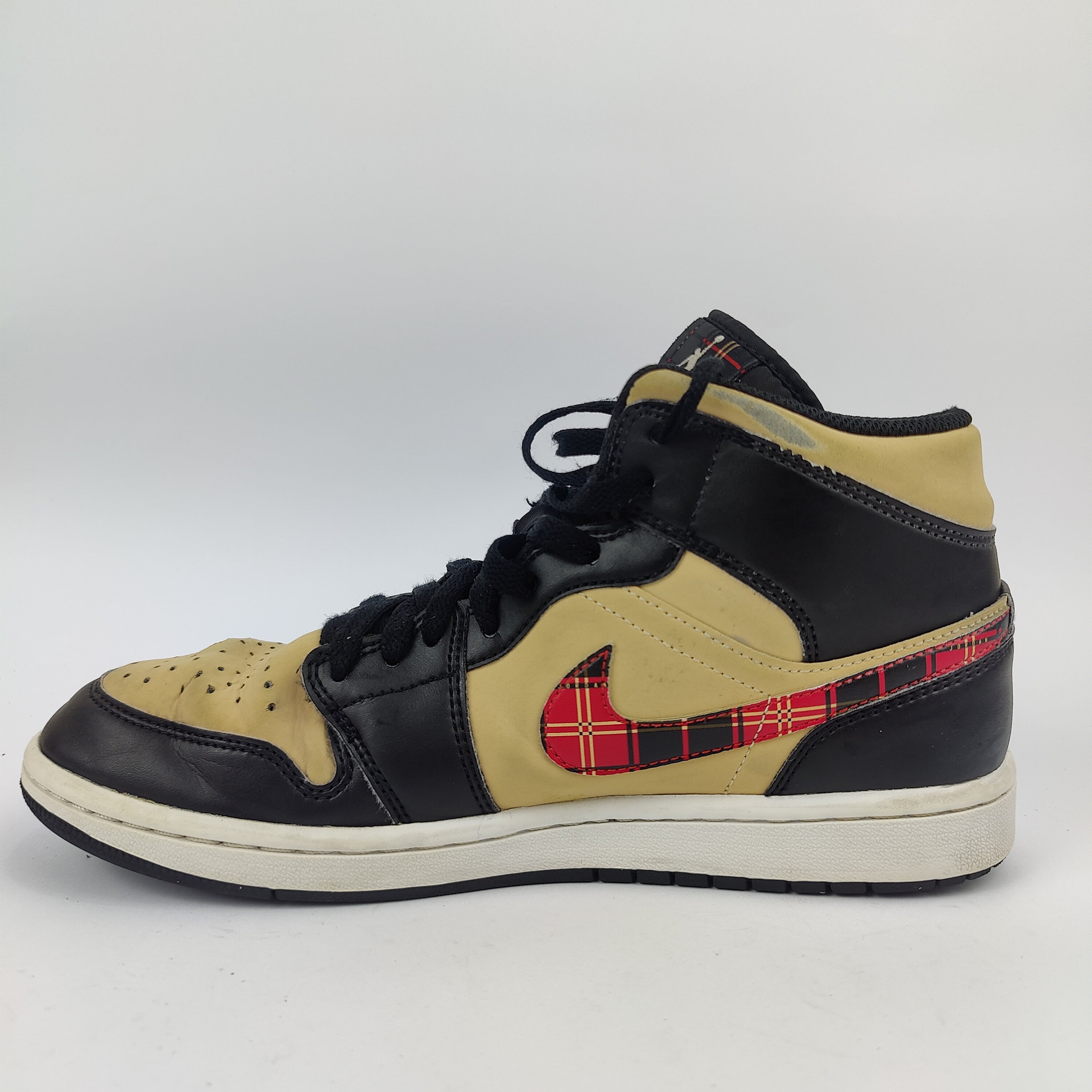 Nike Air Jordan 1 (UK/PK 7) - 41 | Excellent
