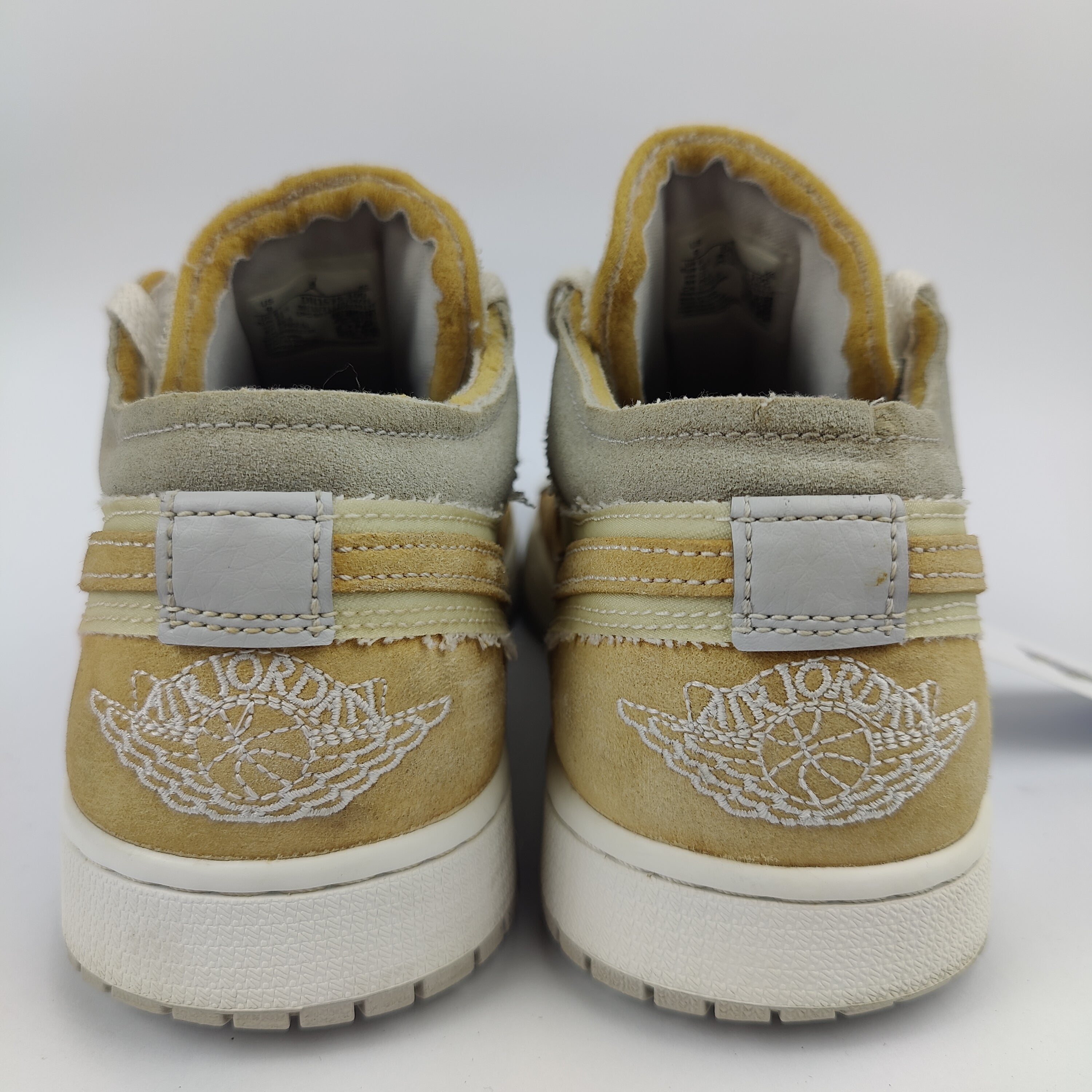 Air Jordan 1 Low (UK/PK 8) - 42.5 | Excellent
