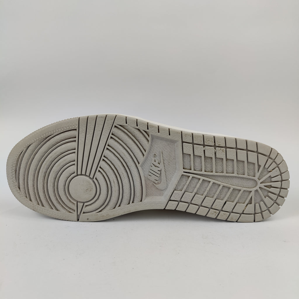 Air Jordan 1 Low (UK/PK 8) - 42.5 | Excellent
