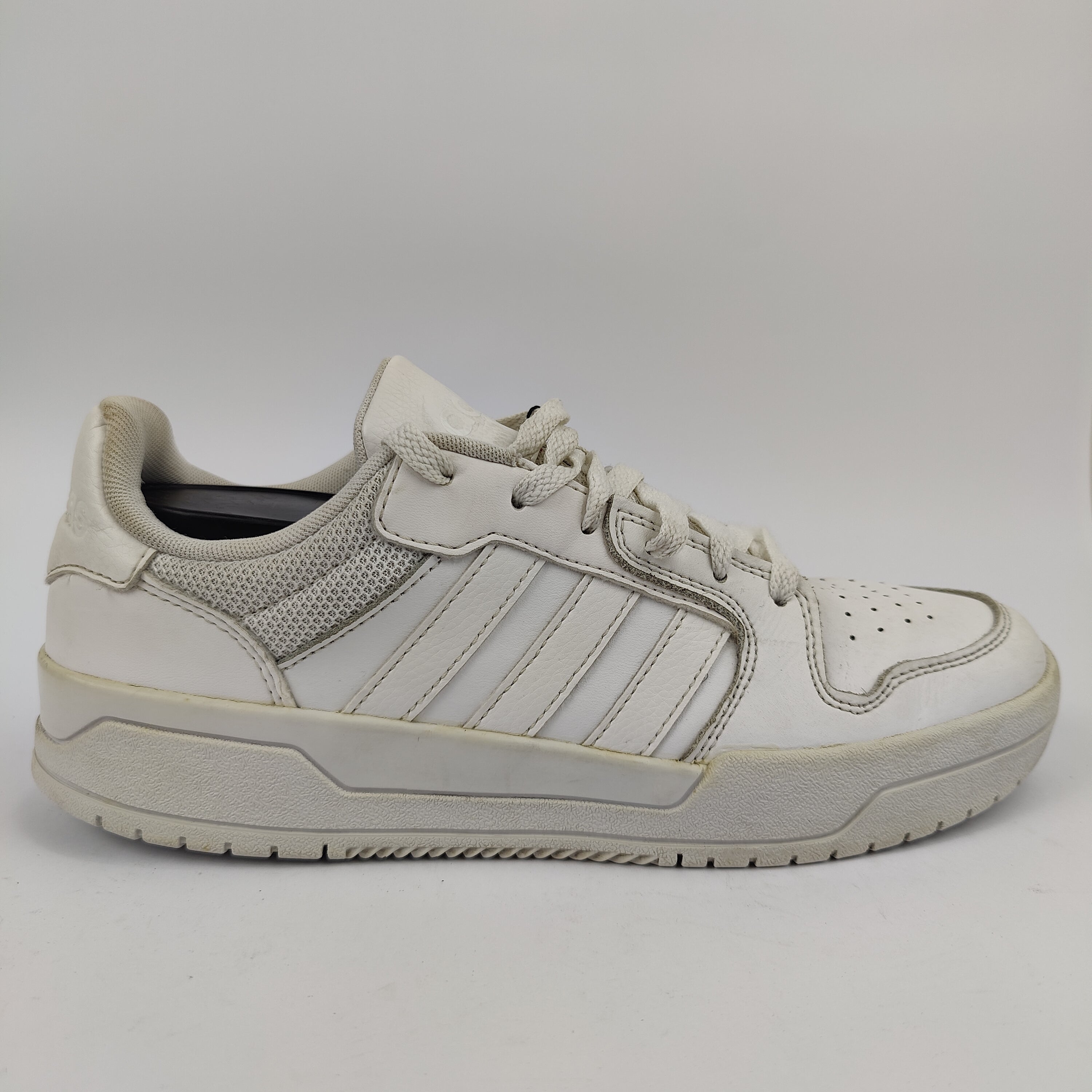 Adidas Entrap Cloud Sneakers (UK/PK 7.5) - 41.5 | Excellent