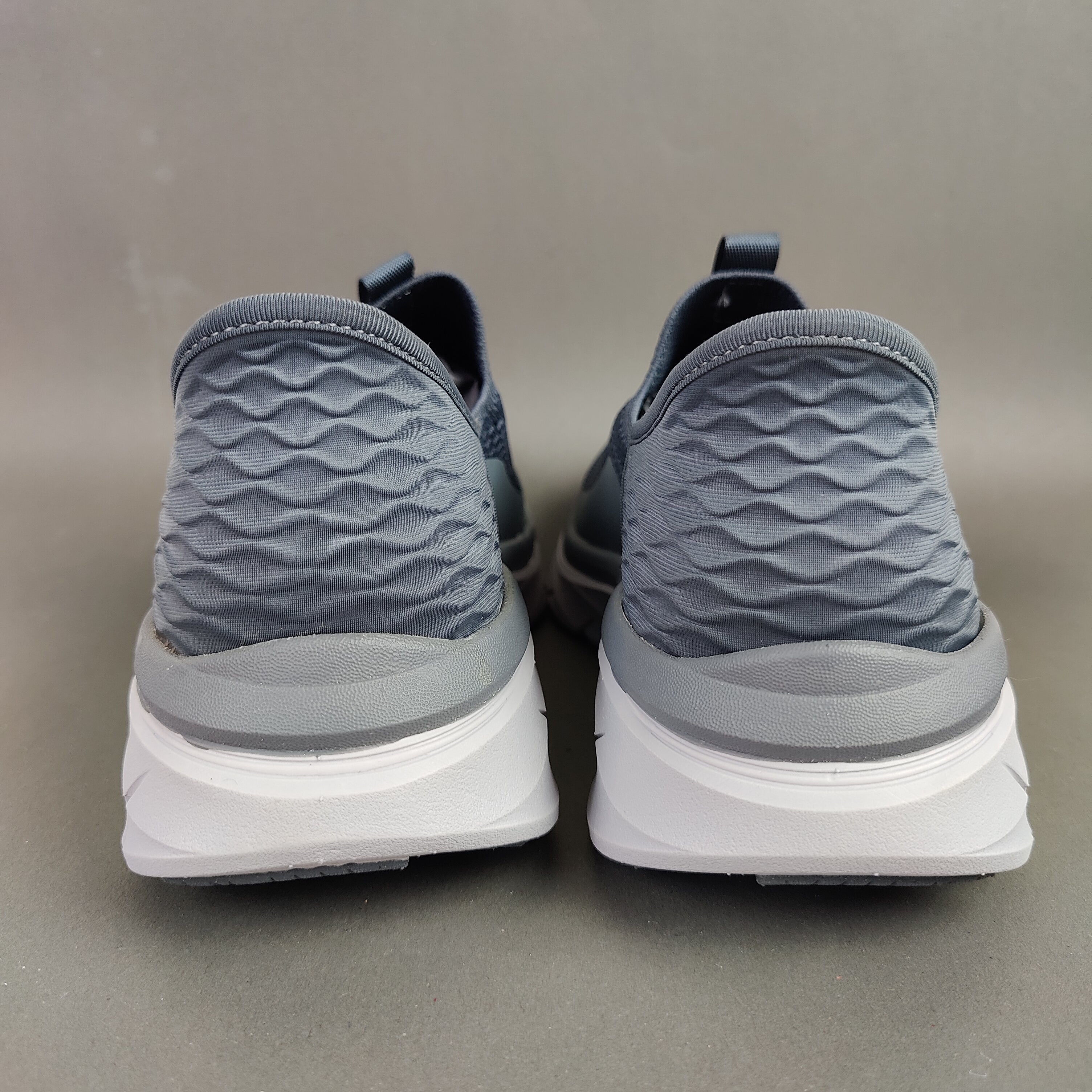 Skechers D'Lux Memory Foam SlipIn - Grey - Multiple Size