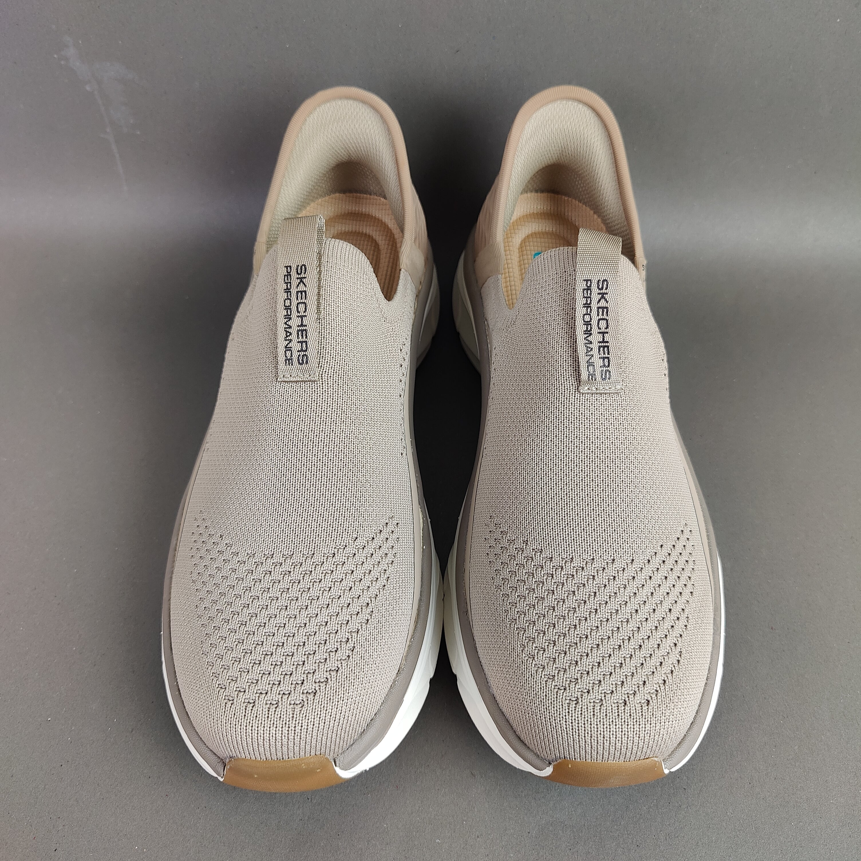 Skechers D'Lux Memory Foam SlipIn - Brown - Multiple Size