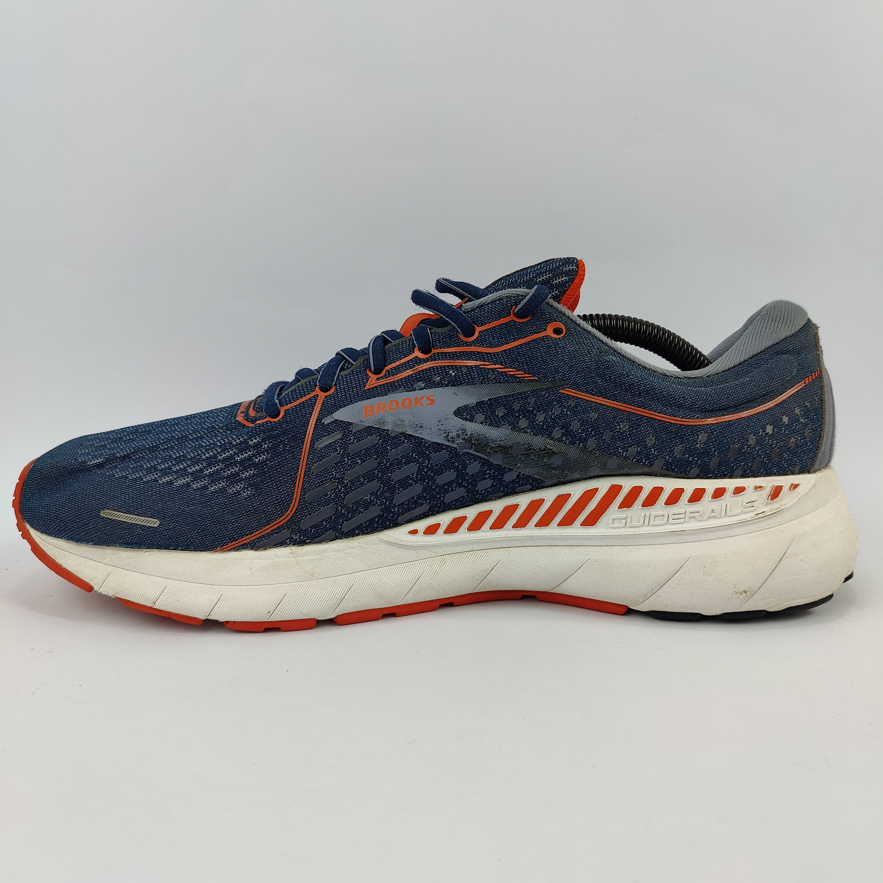 Brooks Adrenalin GTS 22 (UK/PK 10.5) - 45.5 | Excellent