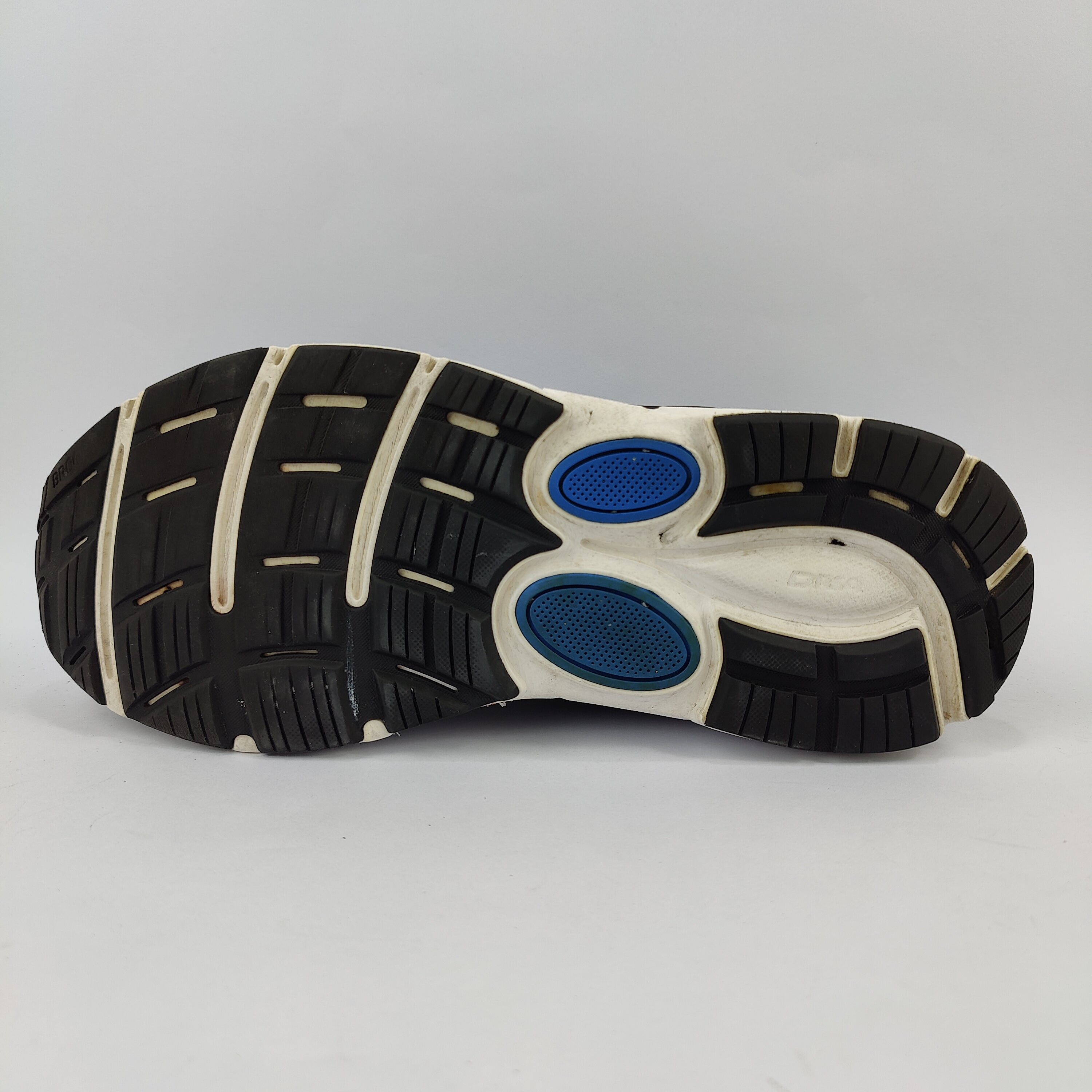 Brooks Dyad 11 (UK/PK 10) - 45 | Excellent