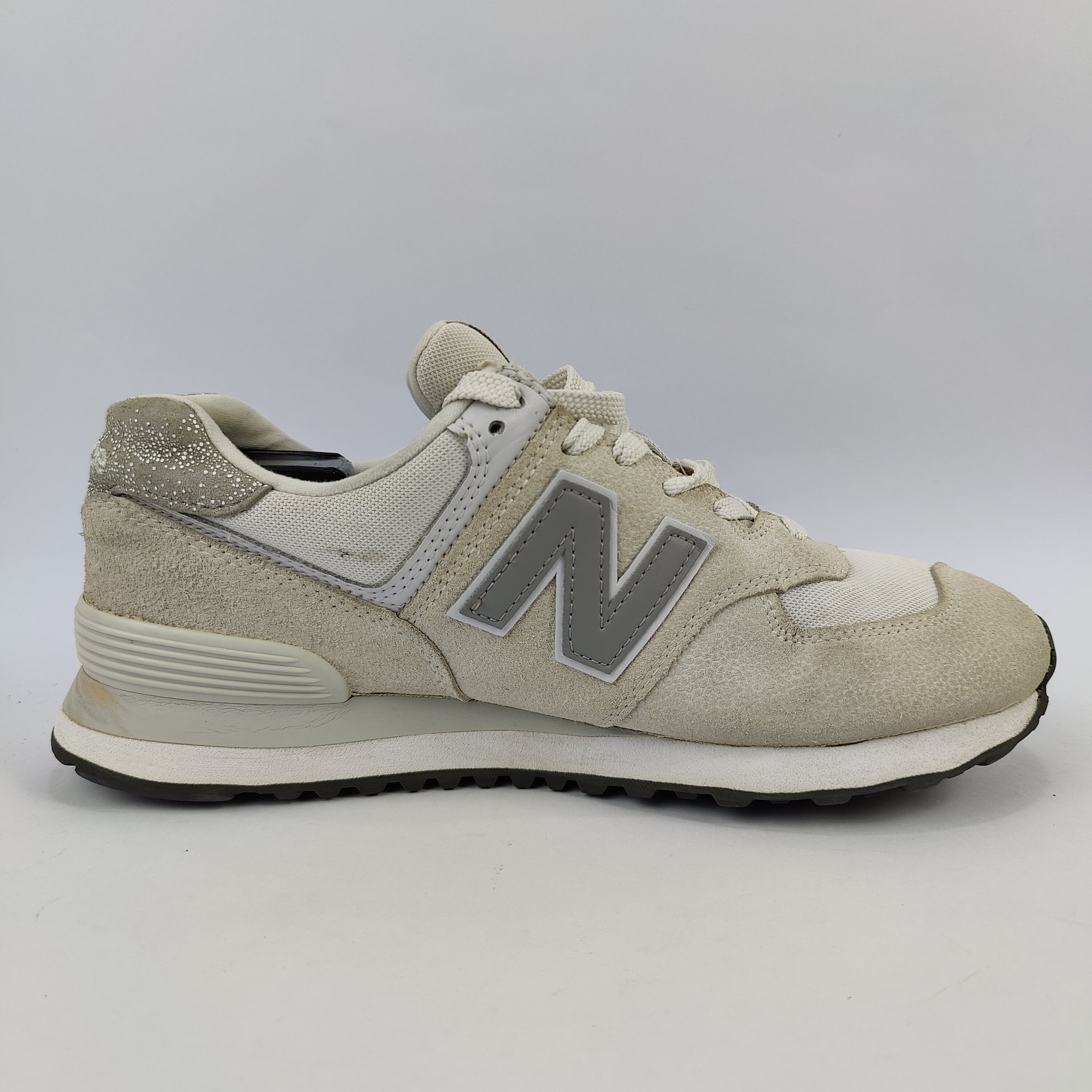 New Balance 574 (UK/PK 7) - 40.5 | Excellent