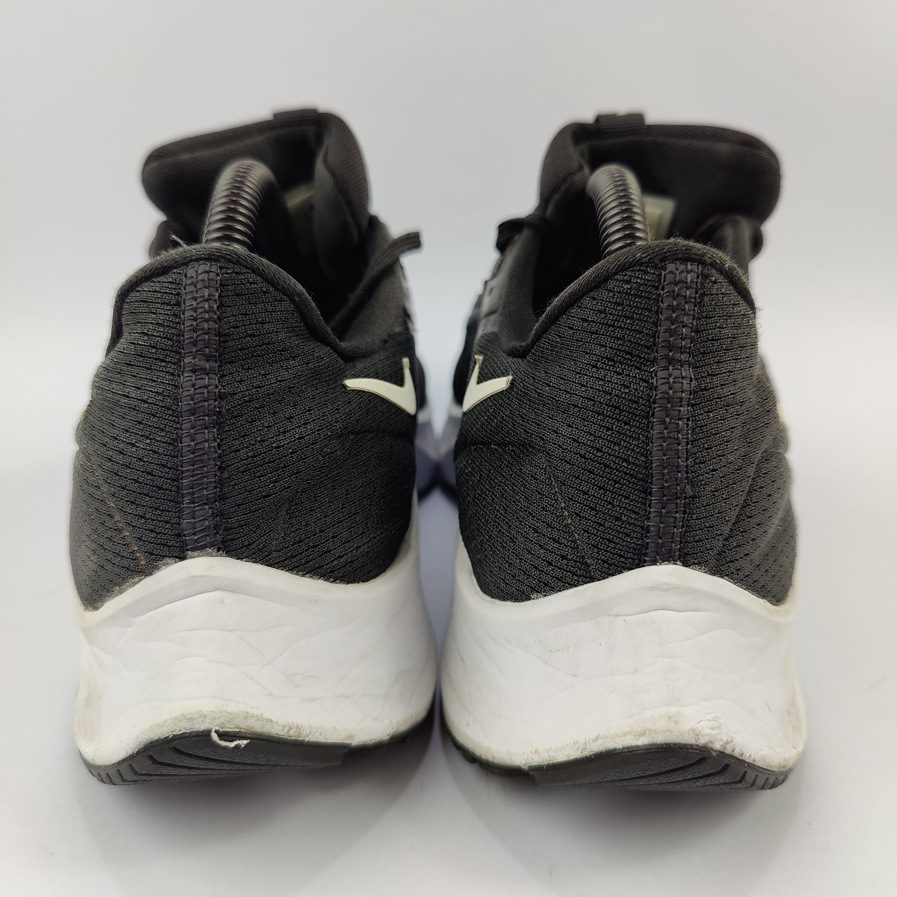 Nike Air Zoom Pegasus 38 (UK/PK 9) - 43 | Excellent