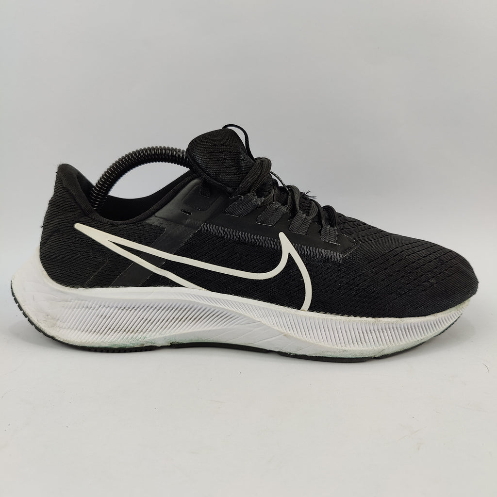 Nike Air Zoom Pegasus 38 (UK/PK 9) - 43 | Excellent