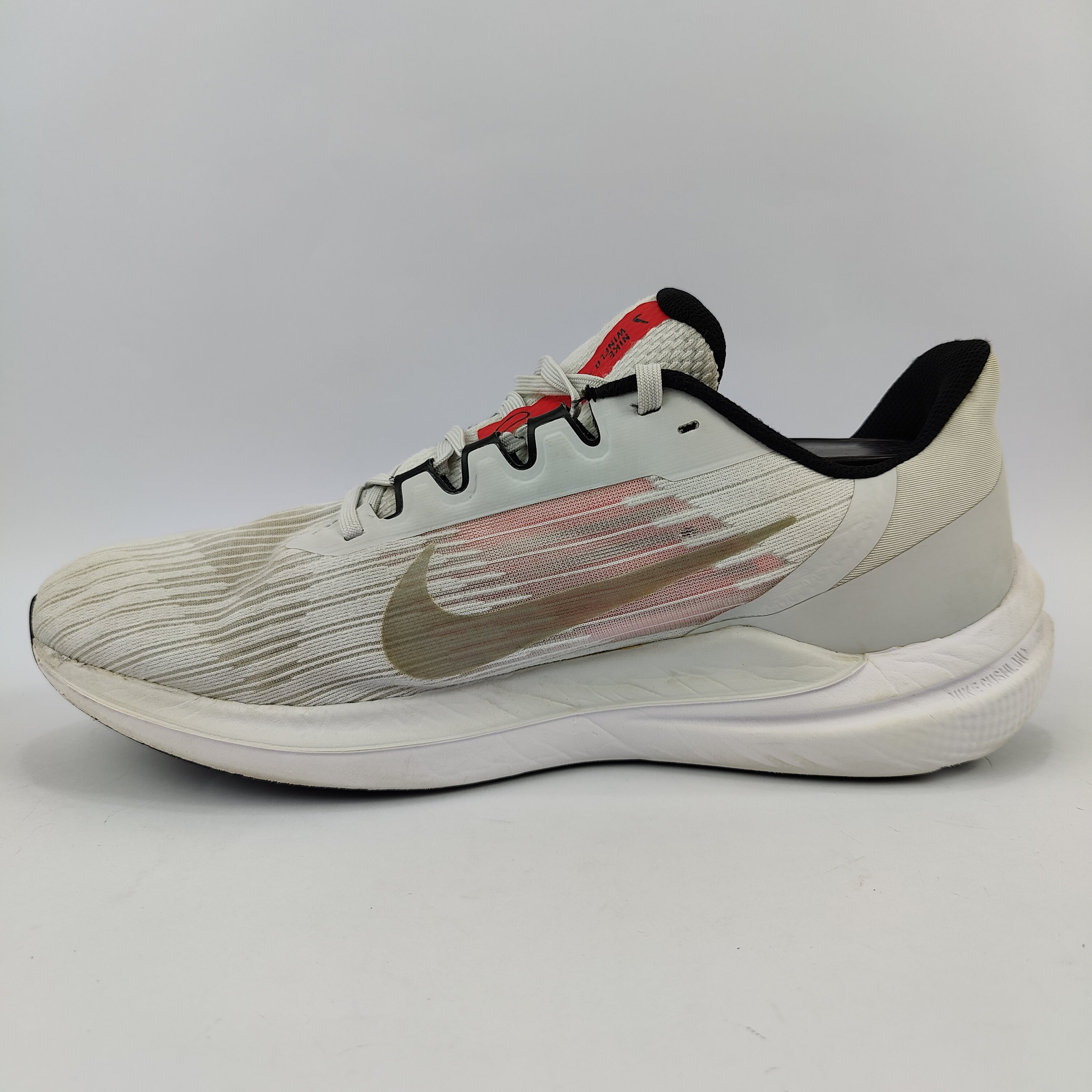 Nike Air Winflo 9 (UK/PK 9.5) - 44.5 | Excellent