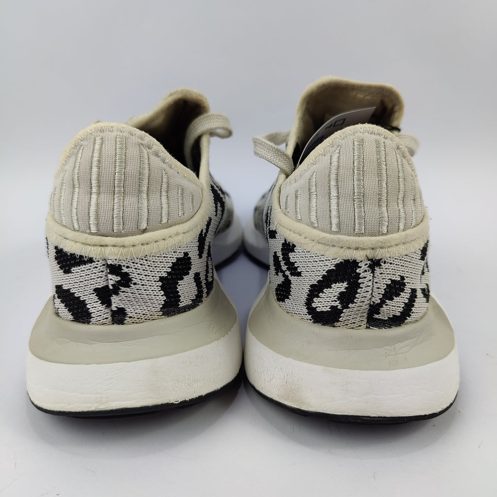 Adidas Swift Run X (UK/PK 6.5) - 40 | Excellent