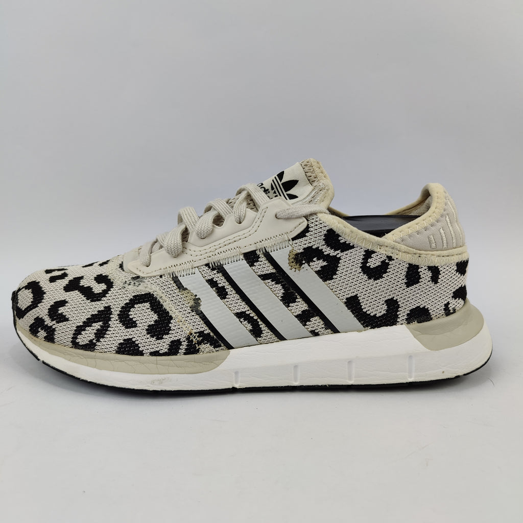 Adidas Swift Run X (UK/PK 6.5) - 40 | Excellent