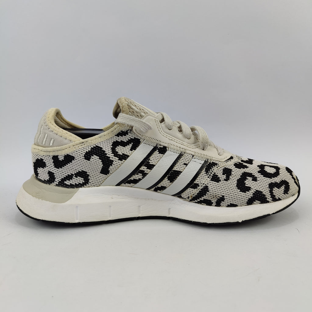 Adidas Swift Run X (UK/PK 6.5) - 40 | Excellent