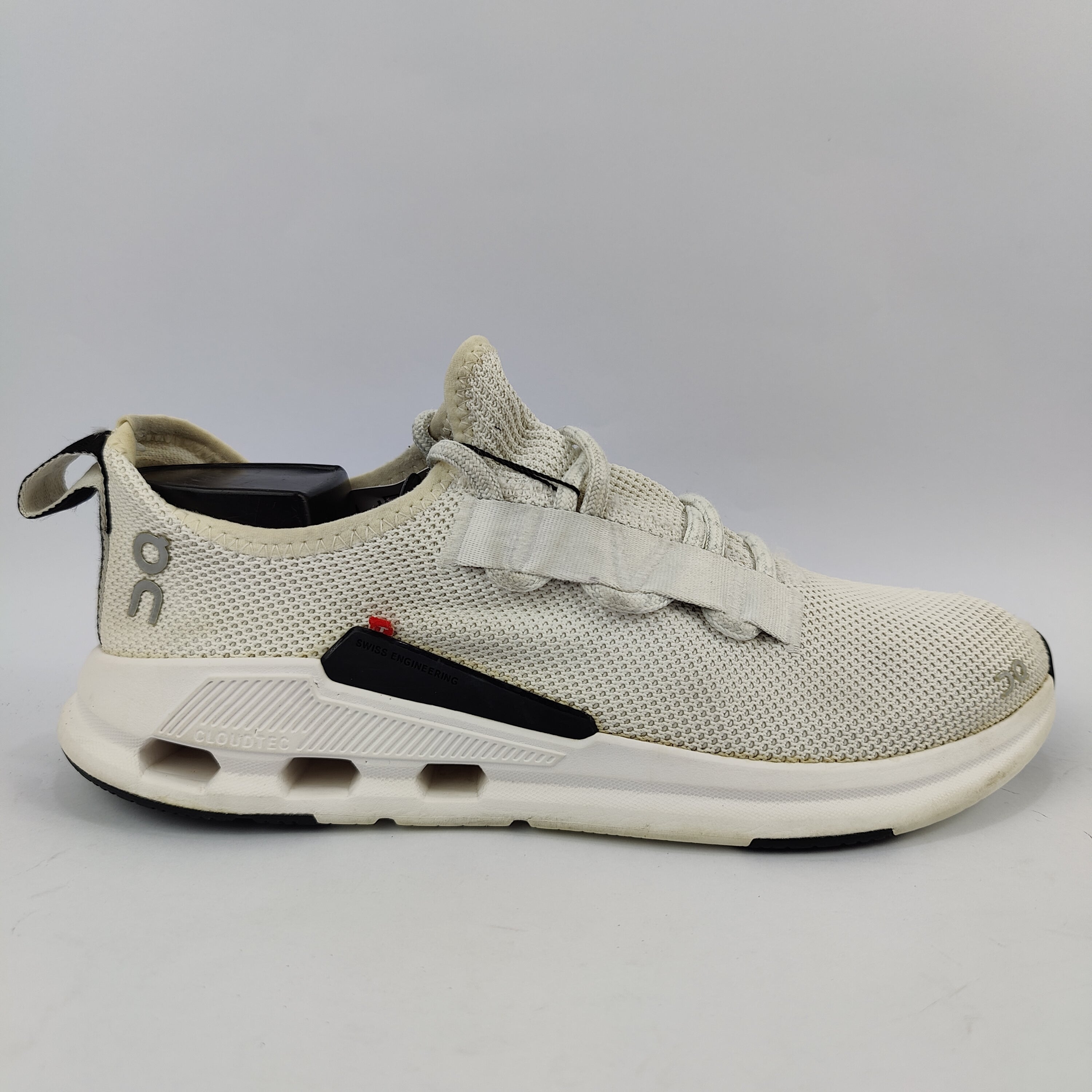 On Cloudeasy (UK/PK 7.5) - 41 | Excellent