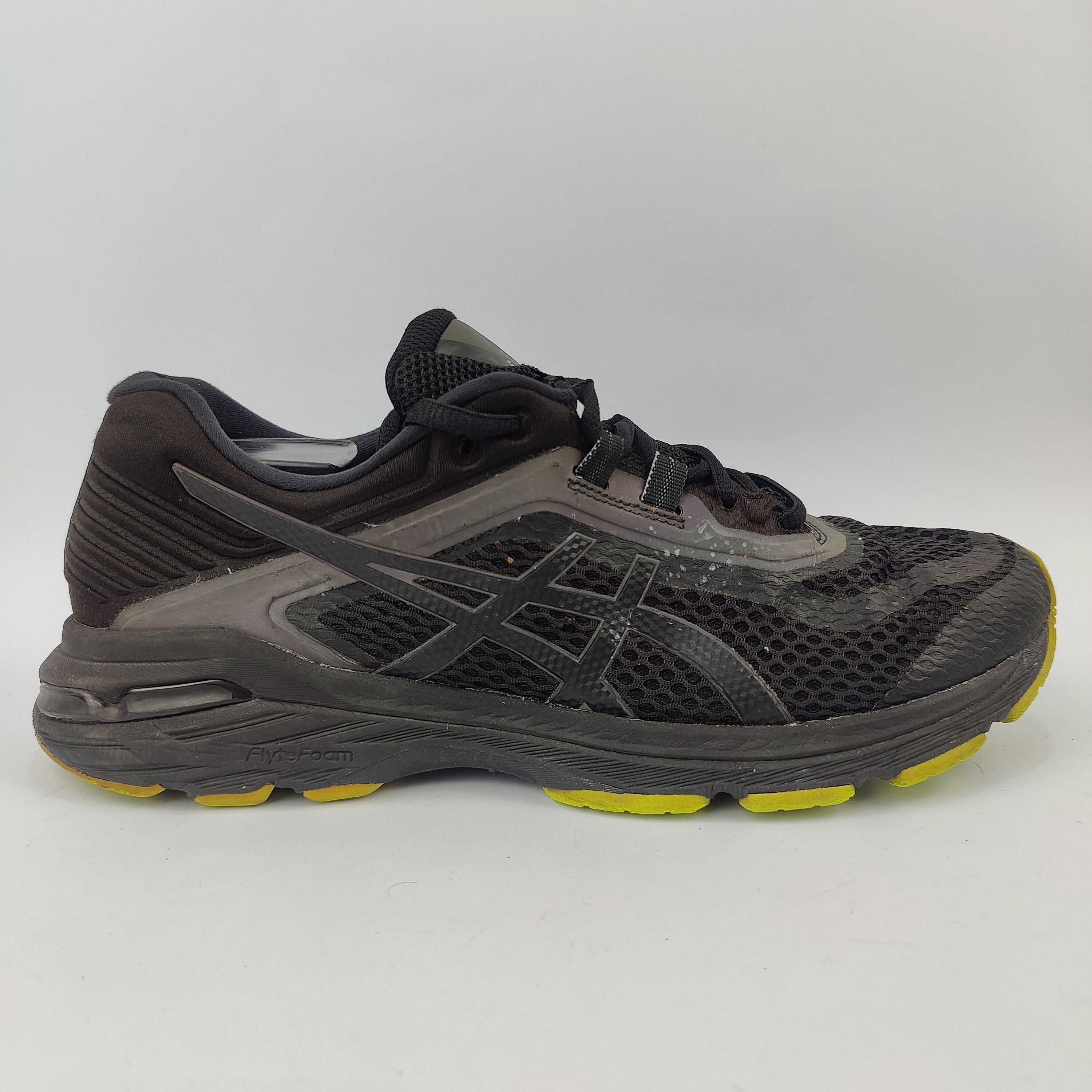 ASICS GT 2000 6 (UK/PK 9) - 44 | Excellent