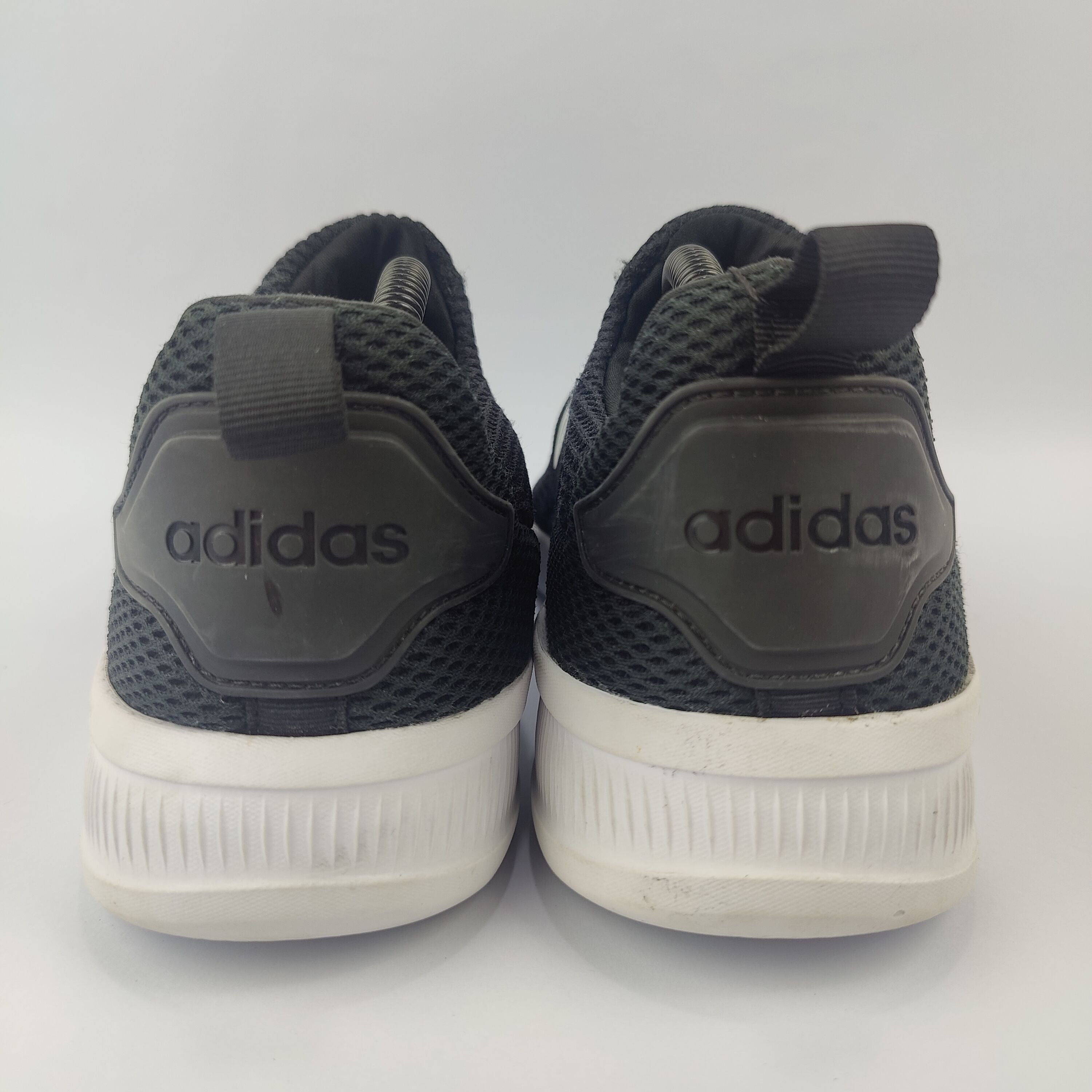 Adidas Lite Racer (UK/PK 8.5) - 42.5 | Excellent