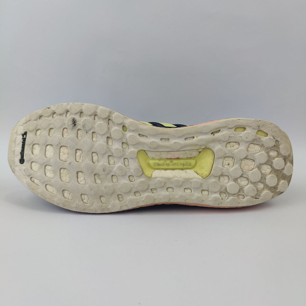 Adidas Ultraboost 5.0 DNA (UK/PK 9.5) - 44 | Excellent